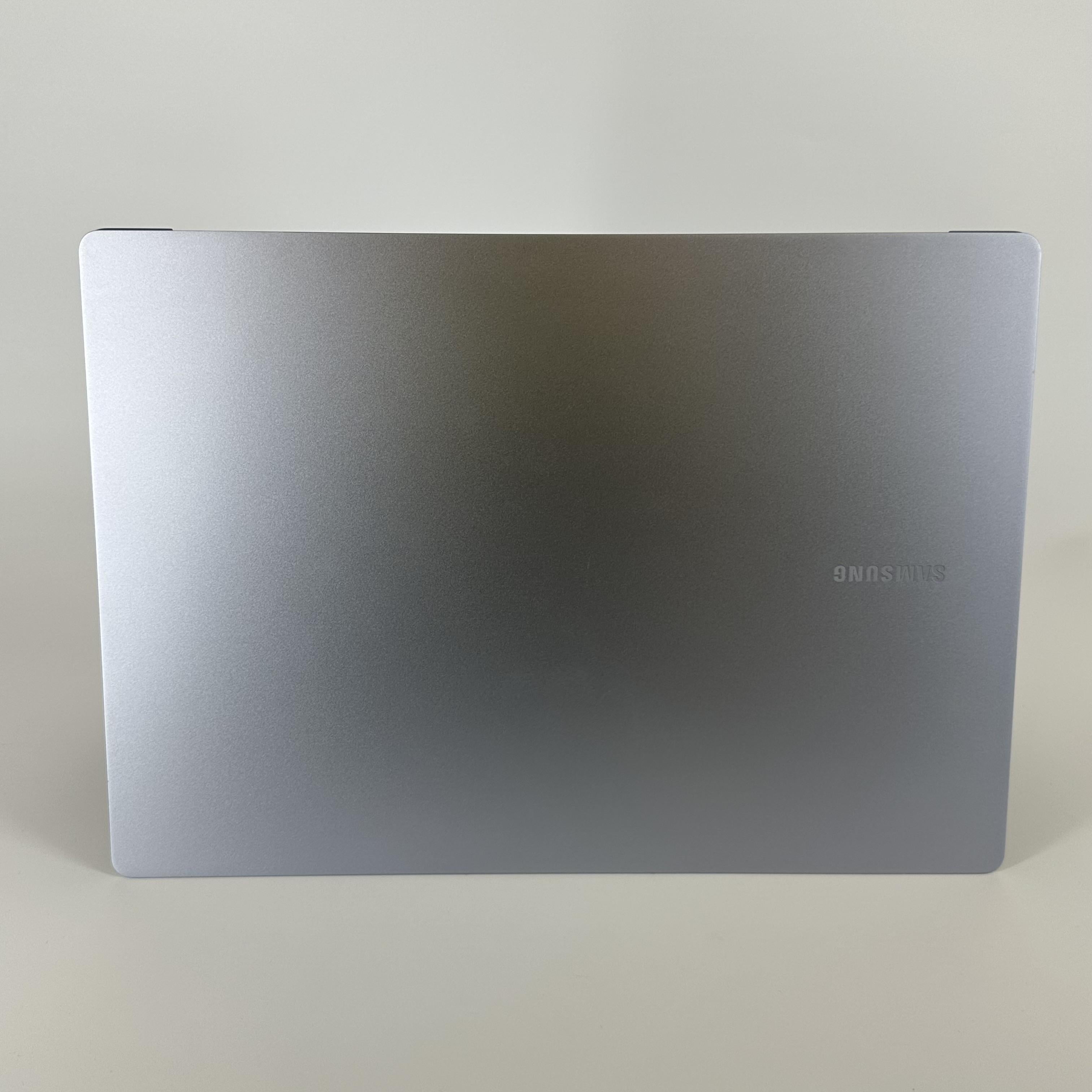 Samsung Galaxy Book4  Edge 16 Blue 3.8 GHz Qualcomm Snapdragon X Elite 16GB RAM 1TB Embedded UniversalFlashStorage