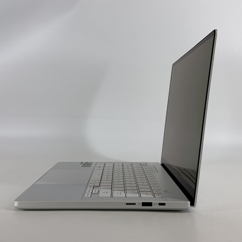 Asus ROG Zephyrus G14 GA403 14 White 4.0 GHz AMD Ryzen 9 8945HS 16GB RAM 1TB Solid State Drive NVIDIA GeForce RTX 4060 8 GB