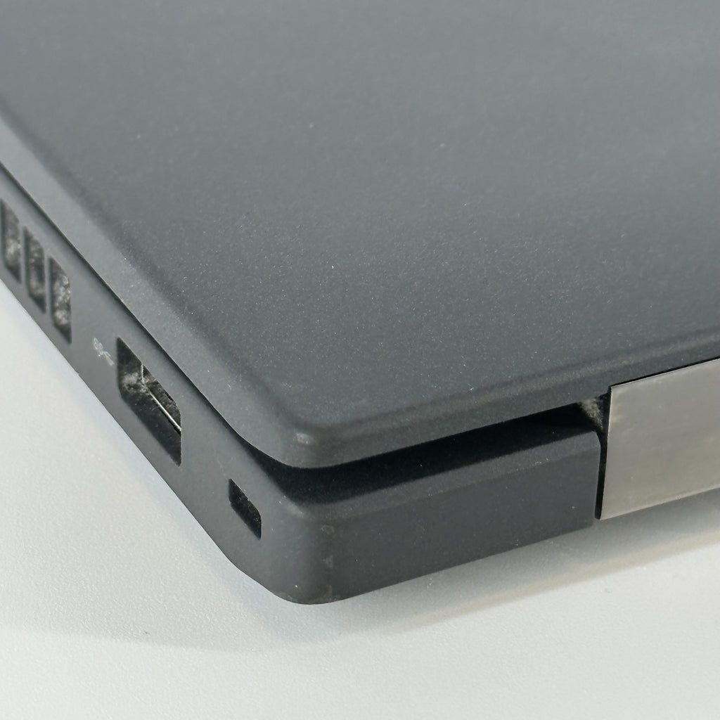 Lenovo ThinkPad T16 Gen 1 Black 2.2 GHz Intel Core i7 12th Gen. 16GB RAM 512GB Solid State Drive