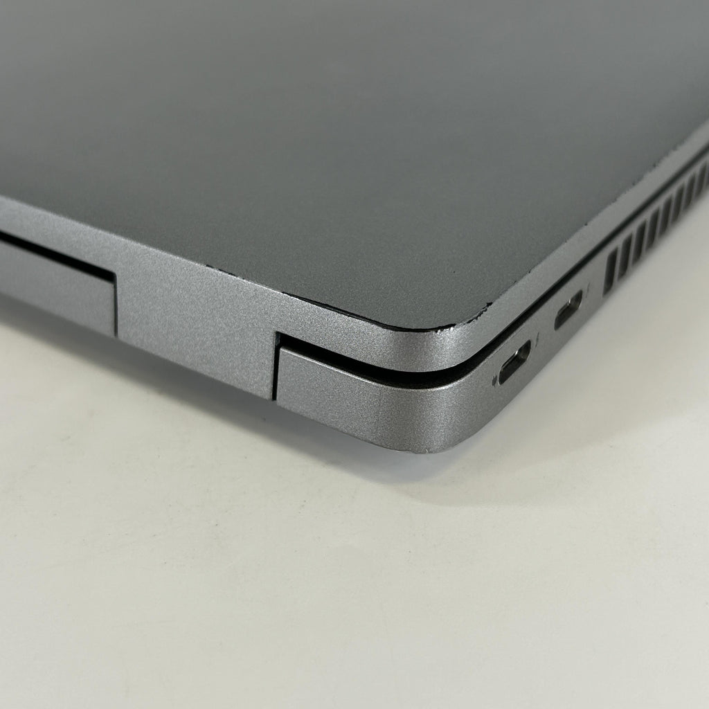 Dell Latitude 5420 14 Gray 3.0 GHz Intel Core i7 11th Gen. 16GB RAM 512GB Solid State Drive