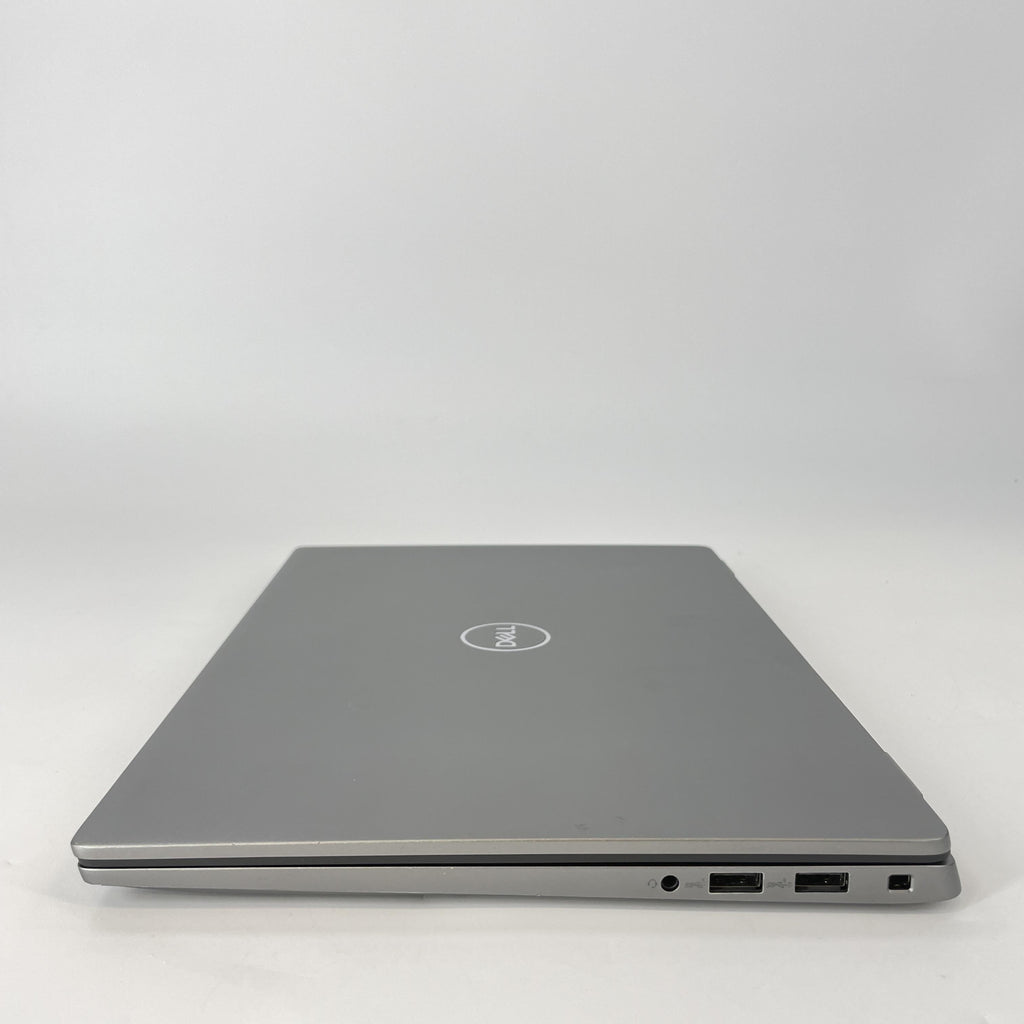 Dell Latitude 7450 14 Gray 3.8 GHz Intel Core Ultra 7 32GB RAM 256GB Solid State Drive