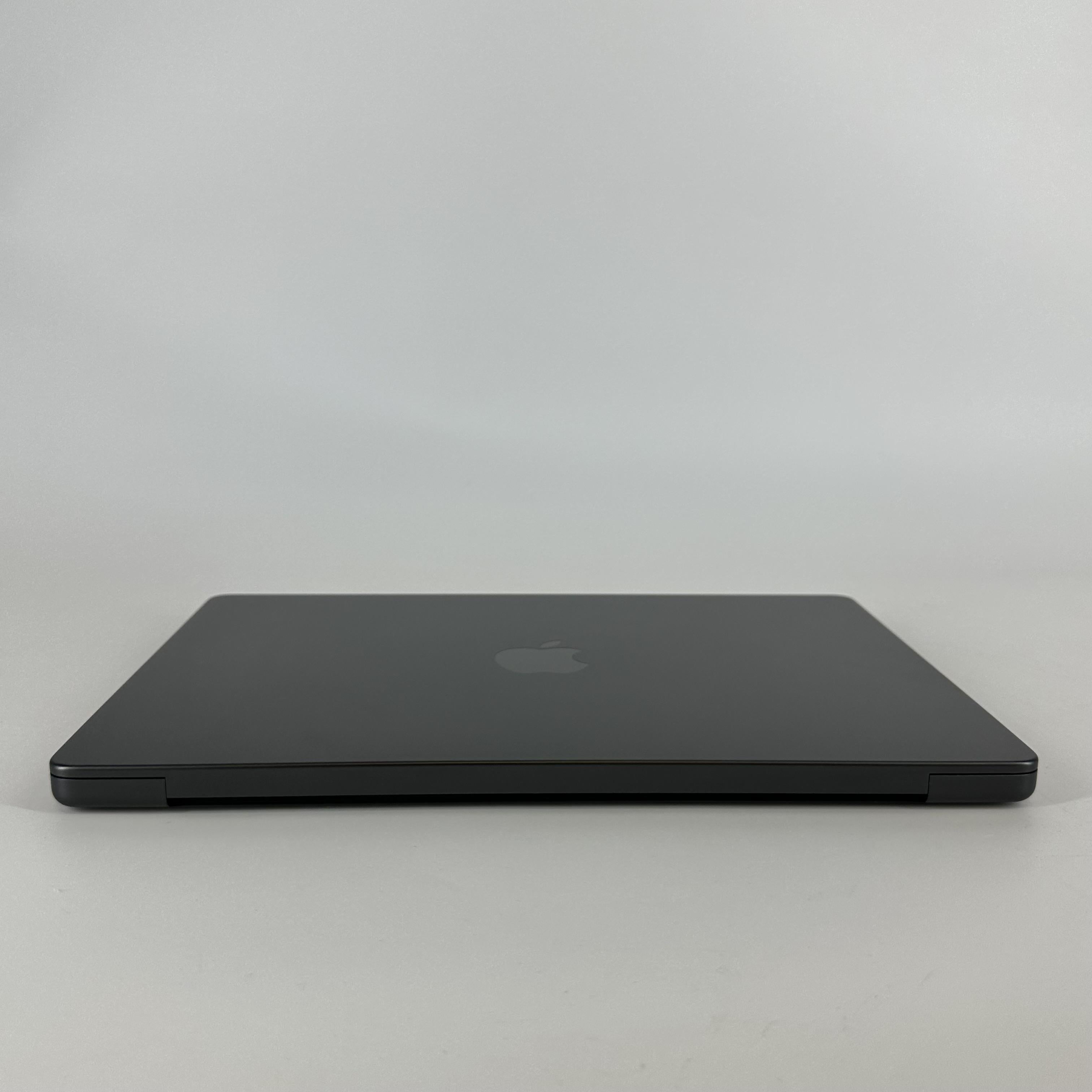 Apple MacBook Pro 14 2024 Space Black M4 Pro 12-Core CPU 24GB Unified Memory 512GB Solid State Drive 16-Core GPU
