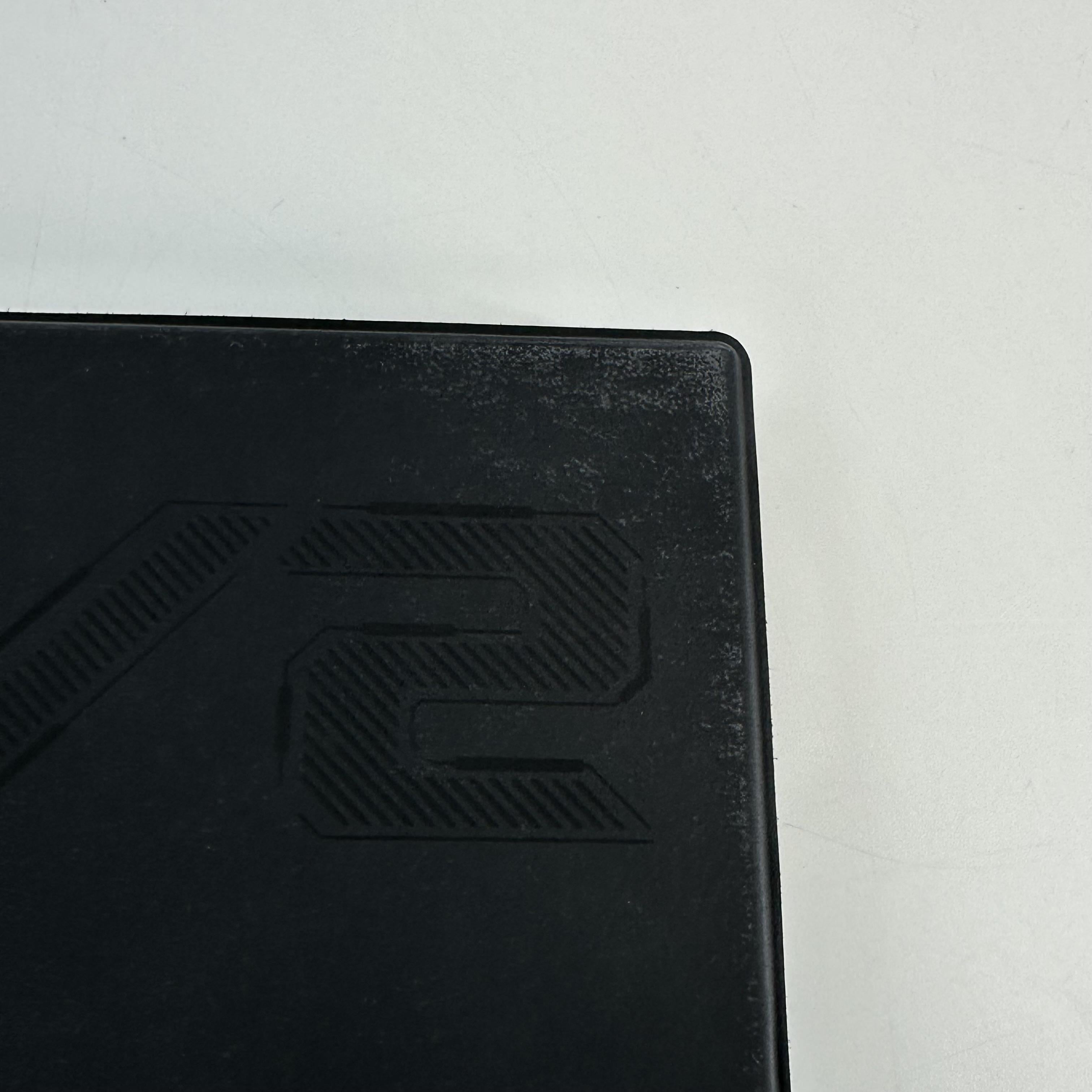 Asus ROG Flow Z13 GZ302 13.4 Black 3.0 GHz AMD Ryzen AI MAX+ 395 64GB RAM 2TB Solid State Drive