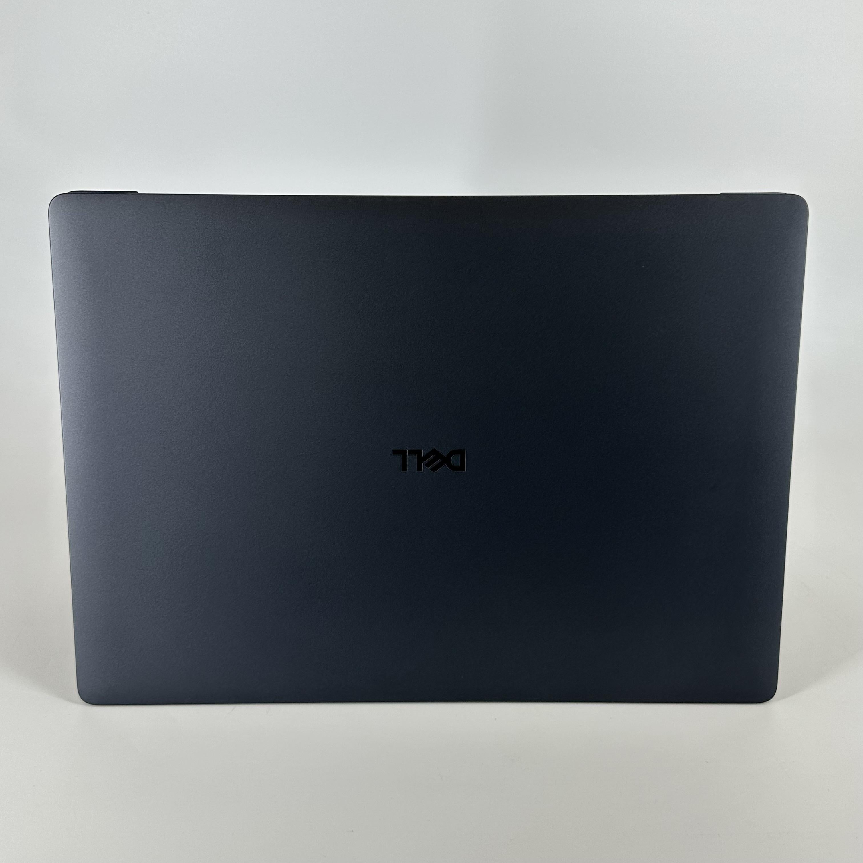 Dell Pro Max 16 Premium MA16250 Magnetite 2.0 GHz Intel Core Ultra 7 Series 2 64GB RAM 1TB Solid State Drive