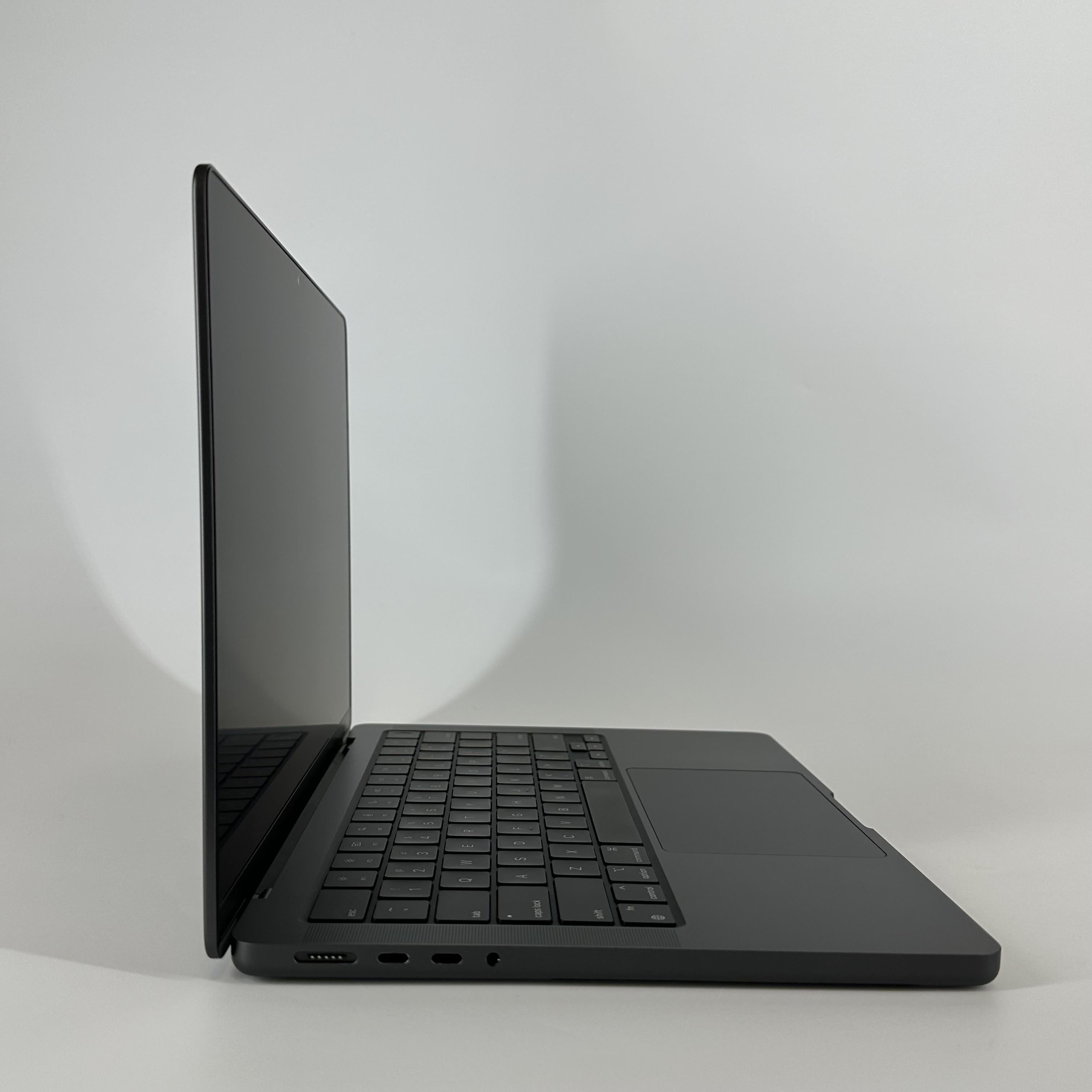 MacBook Pro 14 2024 Space Black M4 Pro 14-Core CPU 48GB Unified Memory 2TB Solid State Drive 20-Core GPU