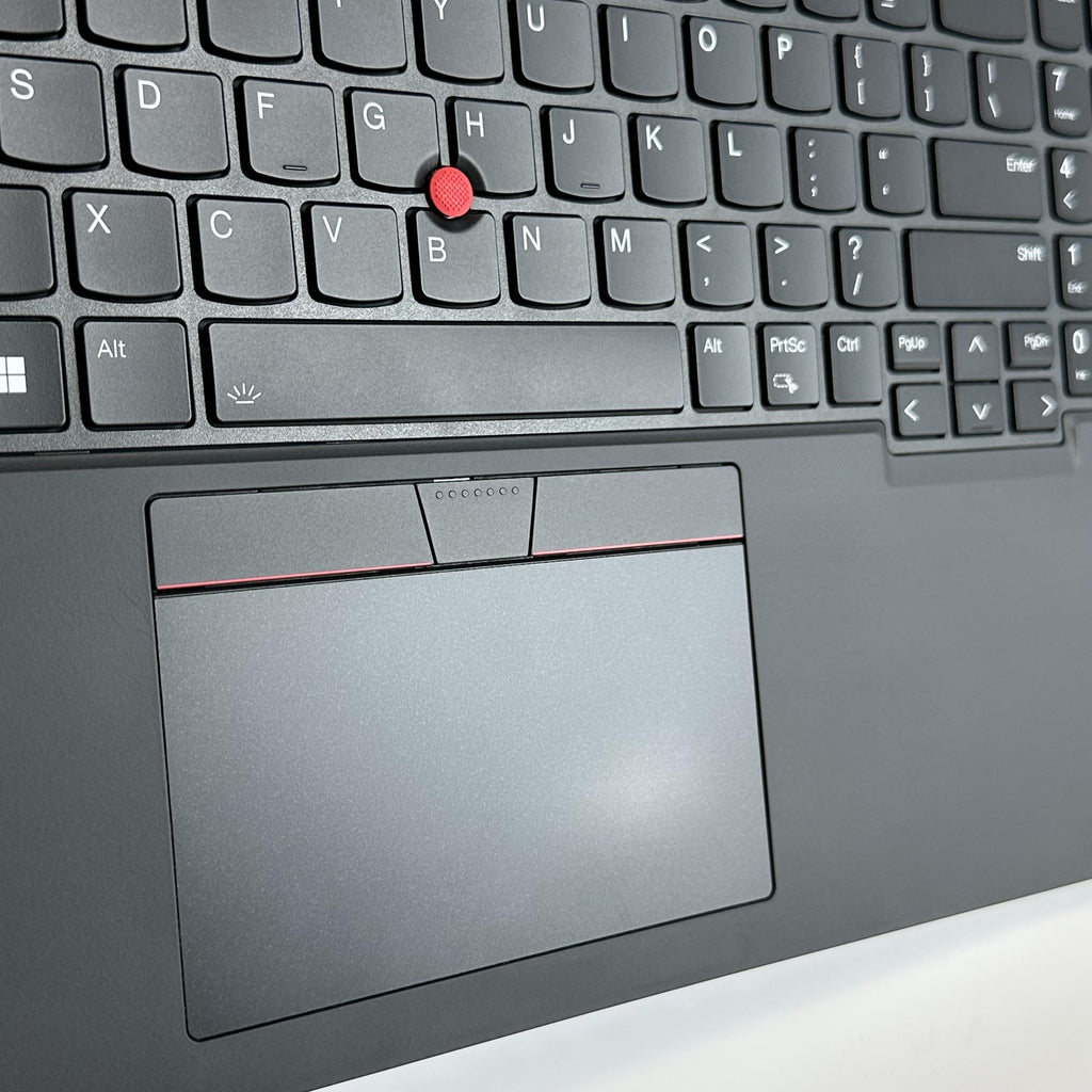 Lenovo ThinkPad P16v Gen 1 Black 3.8 GHz AMD Ryzen 7 Pro 7840HS 16GB RAM 256GB Solid State Drive