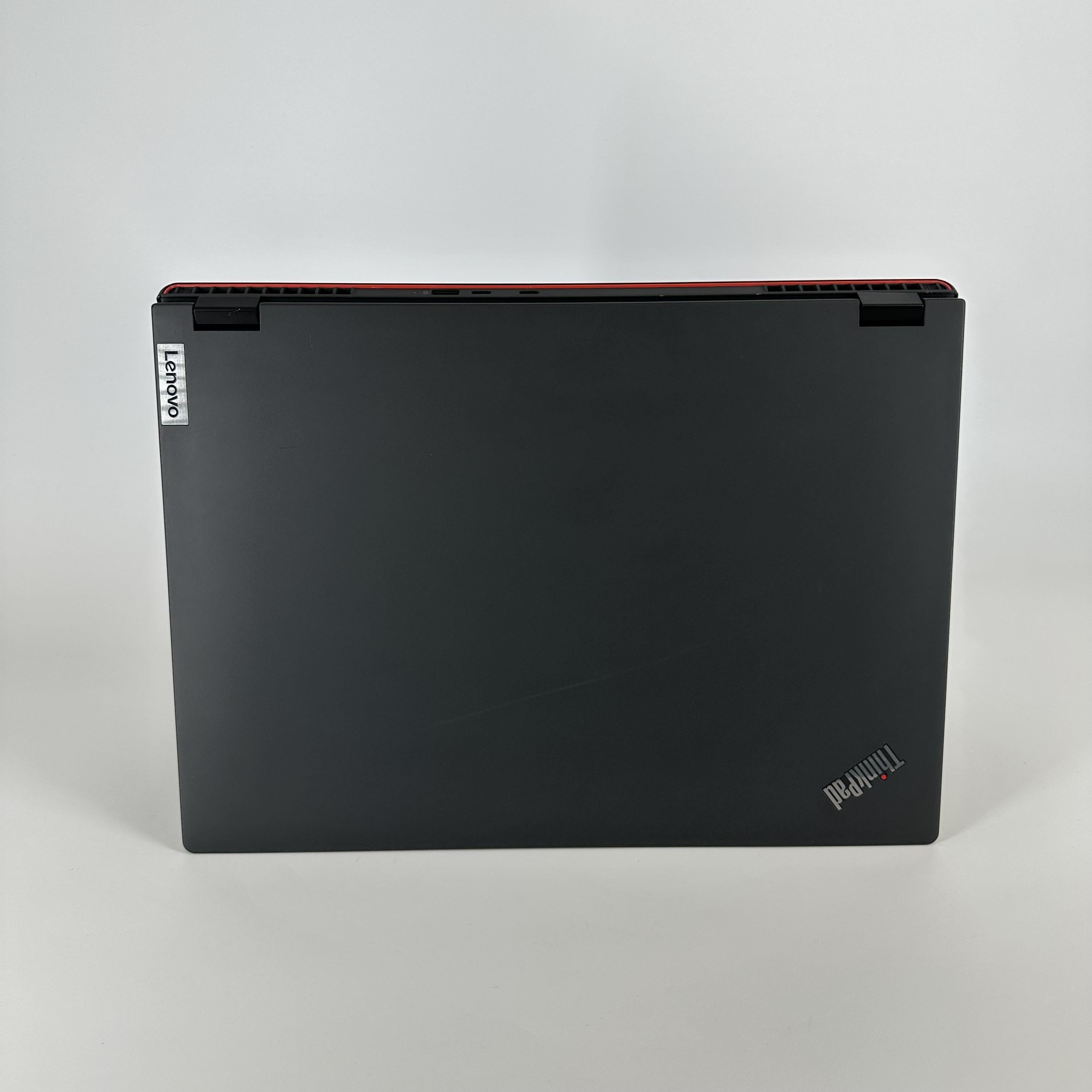 Lenovo ThinkPad P16v Gen 1 Black 3.8 GHz AMD Ryzen 7 Pro 7840HS 16GB RAM 256GB Solid State Drive