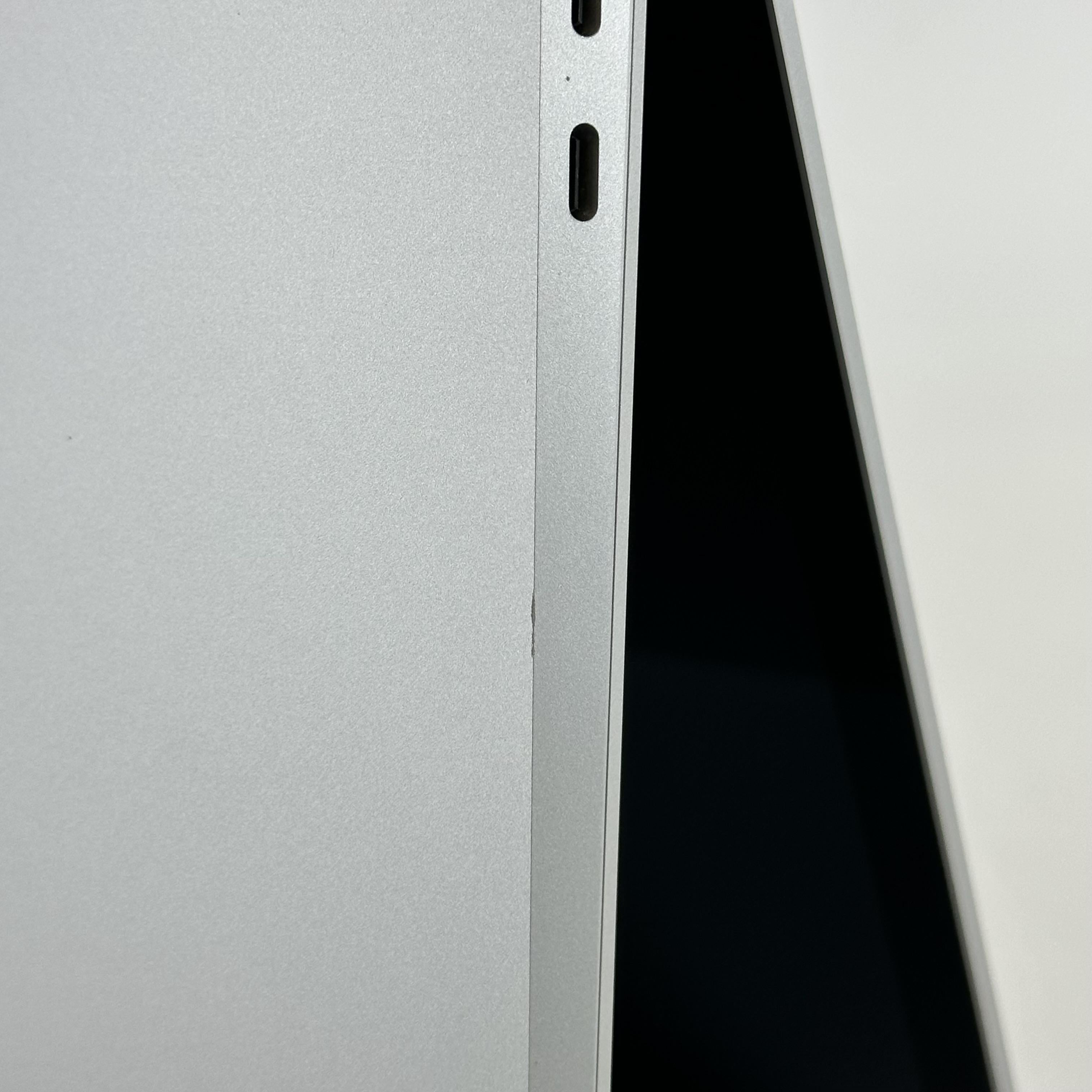 Microsoft Surface Laptop 6 15 Platinum 3.8 GHz Intel Core Ultra 7 32GB RAM 512GB Solid State Drive