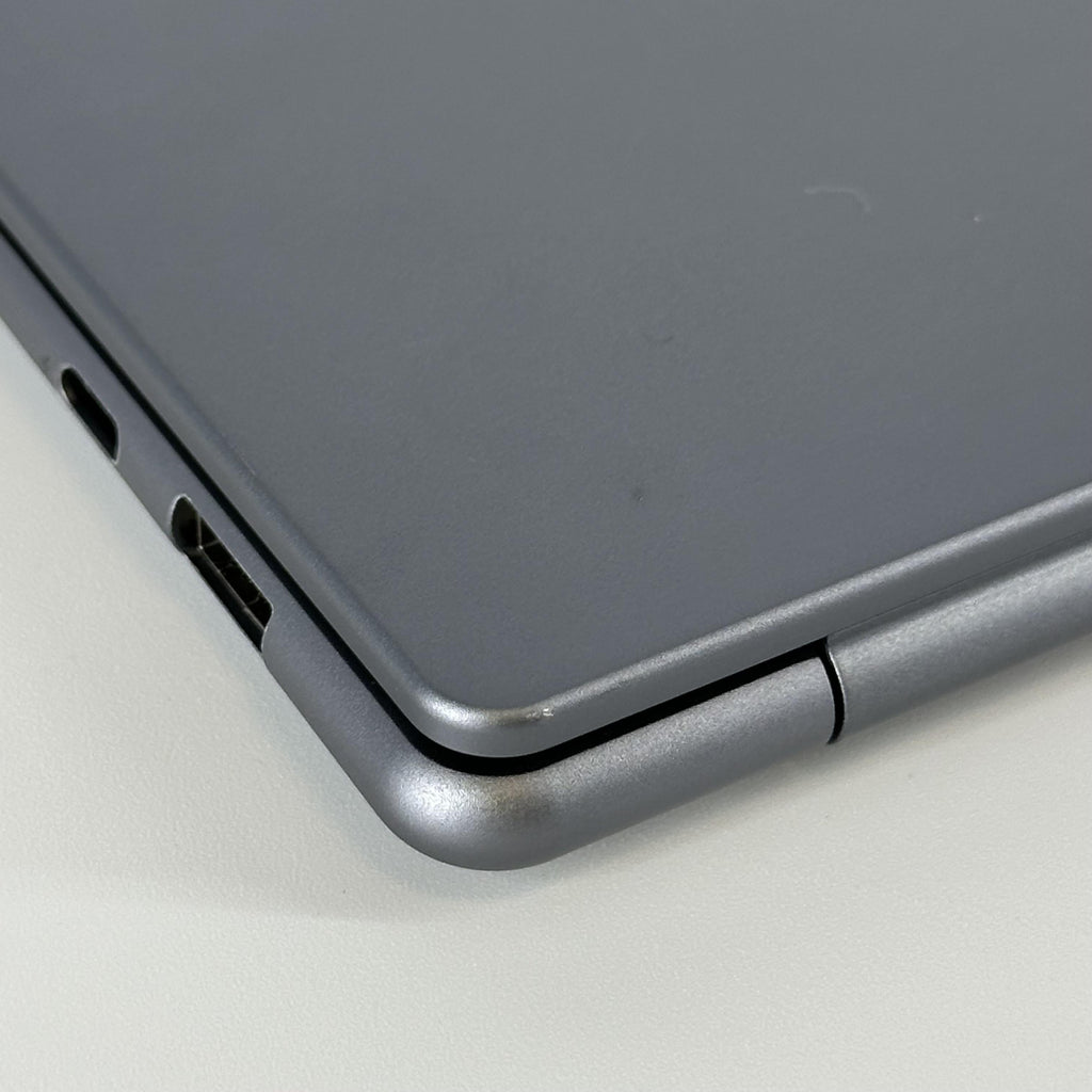 Lenovo Yoga Slim 7i 15.3 Gray 2.2 GHz Intel Core Ultra 7 Series 2 16GB RAM 1TB Solid State Drive