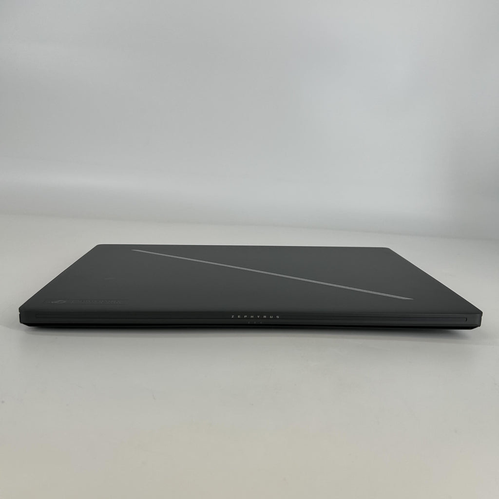 Asus ROG Zephyrus G16 GU605 16 Black 2.9 GHz Intel Core Ultra 9 Series 2 16GB RAM 1TB Solid State Drive NVIDIA GeForce RTX 5070 8 GB