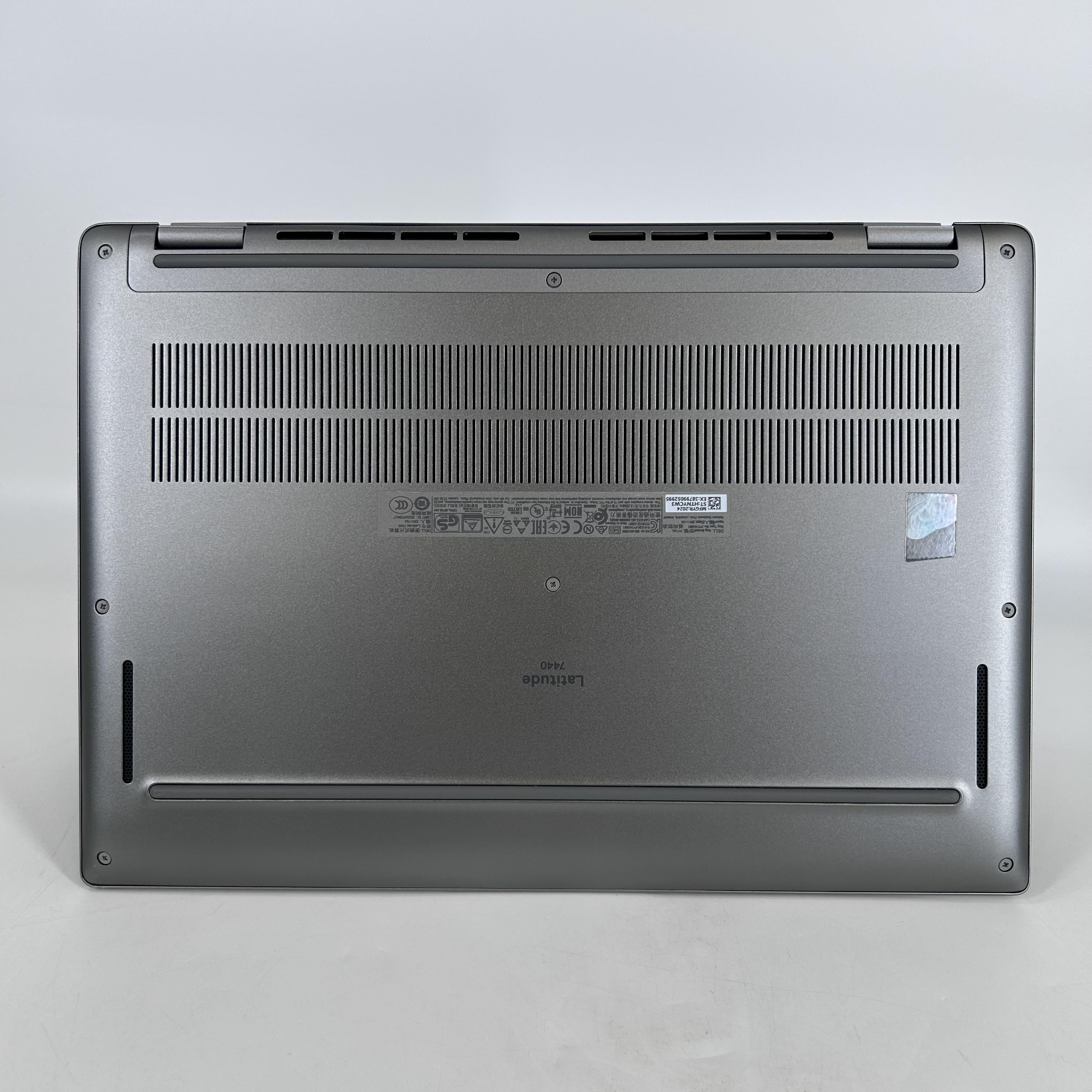 Dell Latitude 7440 14 Gray 1.9 GHz Intel Core i7 13th Gen. 32GB RAM 256GB Solid State Drive