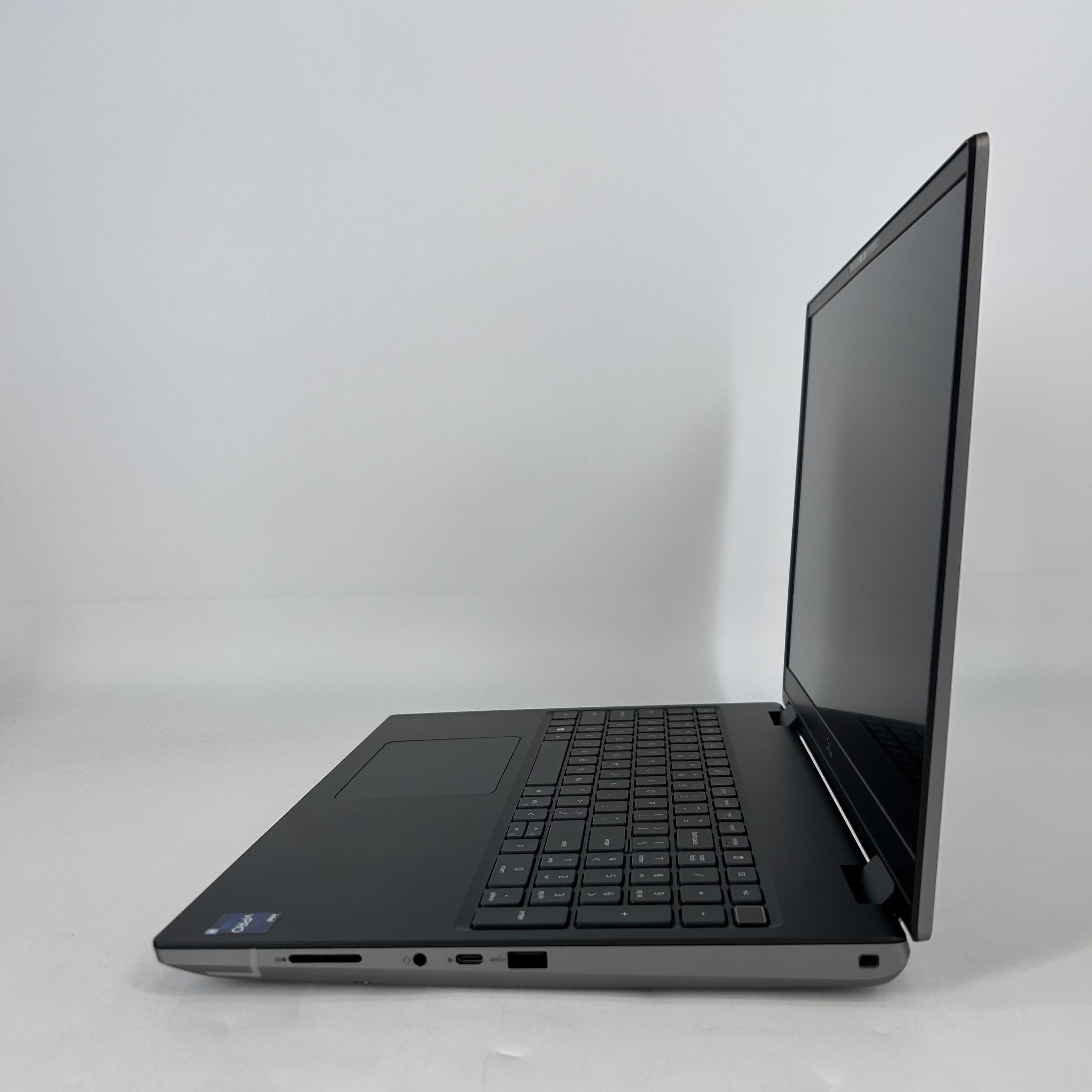 Dell Precision 7680 16 Gray 2.2 GHz Intel Core i9 13th Gen. 32GB RAM 1TB Solid State Drive 256GB Solid State Drive NVIDIA RTX 3500 Ada 12 GB