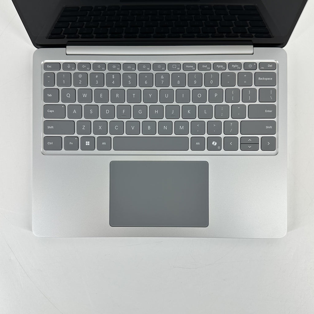 Microsoft Surface Laptop 13 Silver 3.3 GHz Qualcomm Snapdragon X Plus 16GB RAM 256GB UniversalFlashStorage