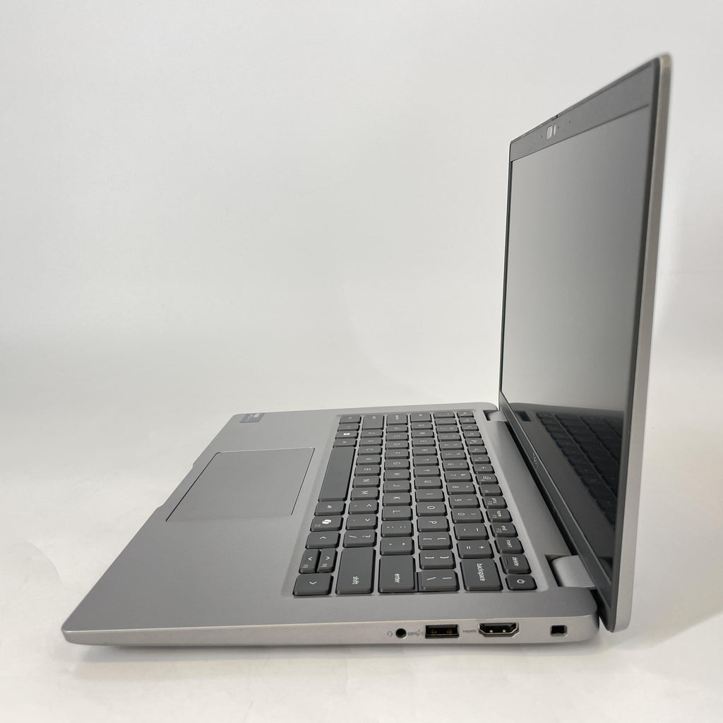 Dell Precision 3490 14 Gray 1.2 GHz Intel Core Ultra 5 32GB RAM 512GB Solid State Drive