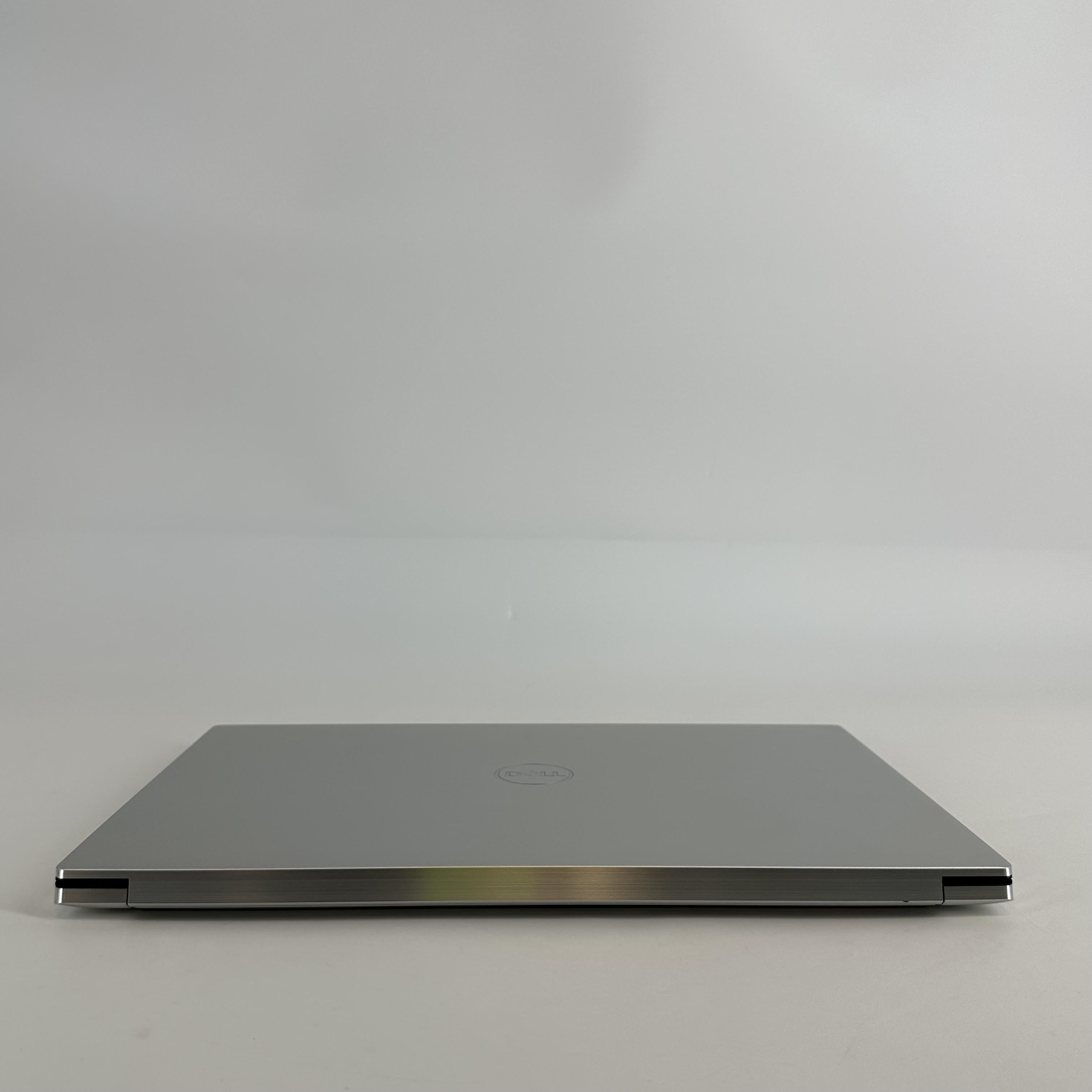 Dell XPS 15 9530 Silver 2.4 GHz Intel Core i7 13th Gen. 16GB RAM 1TB Solid State Drive Intel Arc A370M 4 GB