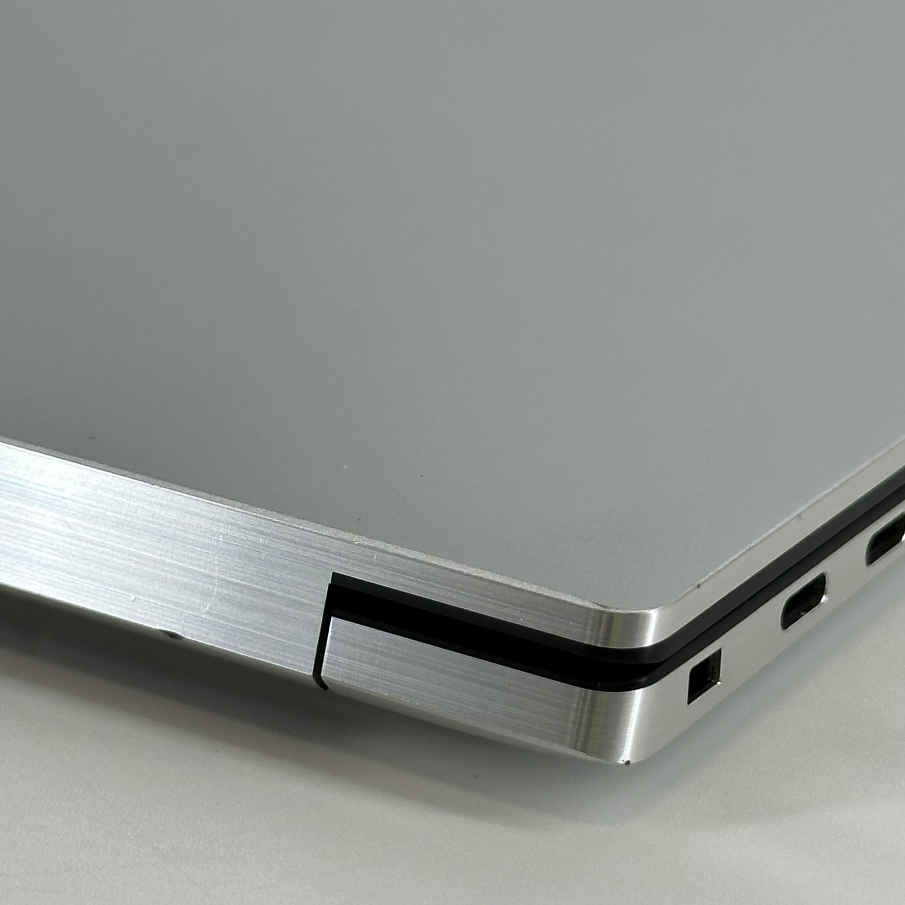 Dell XPS 15 9530 Silver 2.4 GHz Intel Core i7 13th Gen. 16GB RAM 1TB Solid State Drive Intel Arc A370M 4 GB