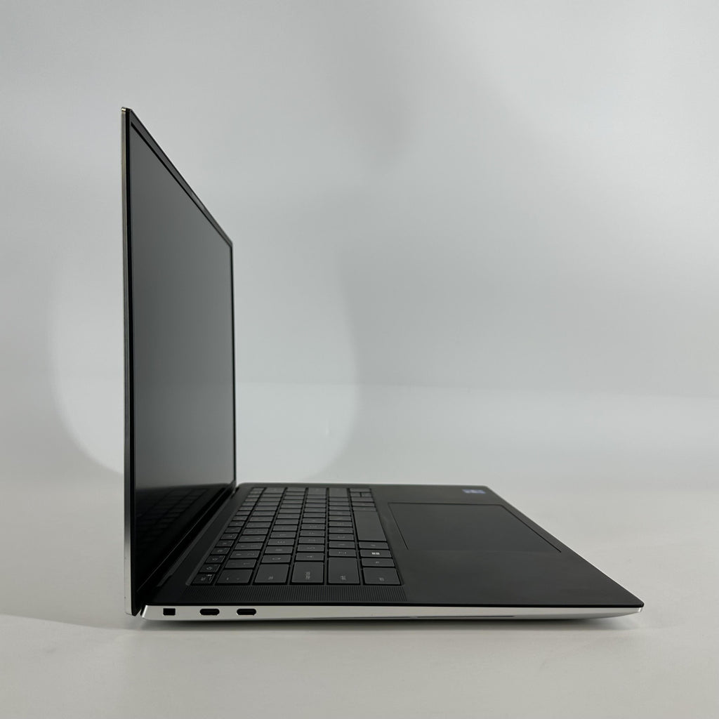 Dell XPS 15 9530 Silver 2.4 GHz Intel Core i7 13th Gen. 16GB RAM 1TB Solid State Drive Intel Arc A370M 4 GB