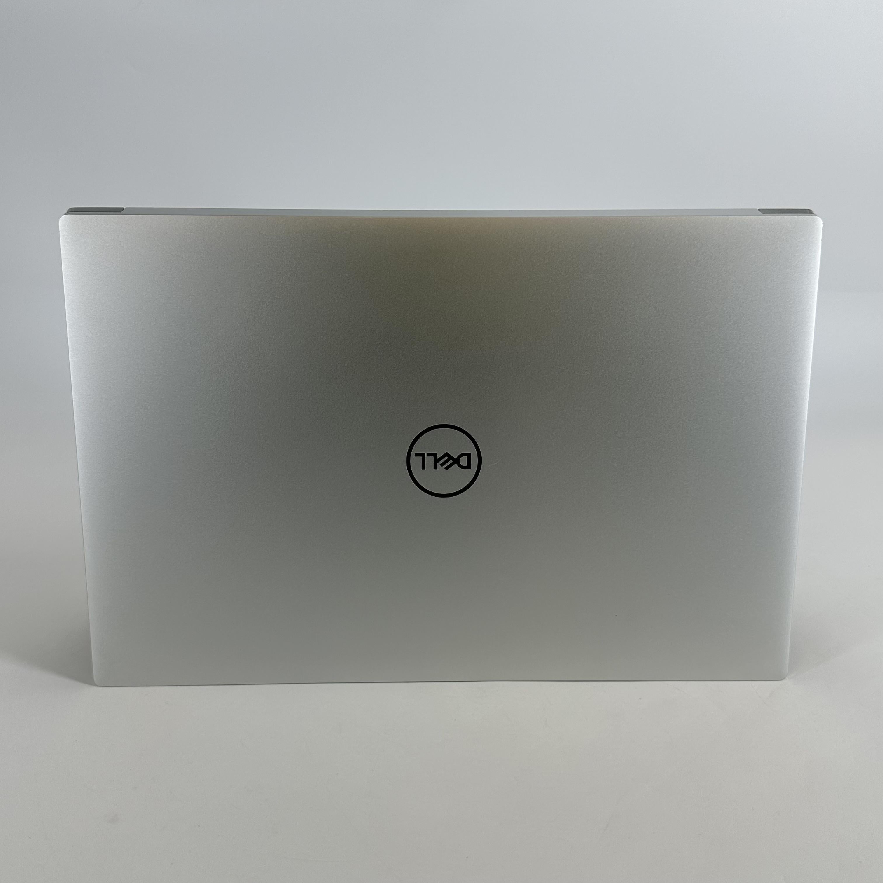 Dell XPS 15 9530 Silver 2.4 GHz Intel Core i7 13th Gen. 16GB RAM 1TB Solid State Drive Intel Arc A370M 4 GB