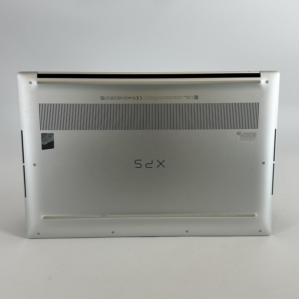 Dell XPS 15 9530 Silver 2.4 GHz Intel Core i7 13th Gen. 16GB RAM 1TB Solid State Drive Intel Arc A370M 4 GB