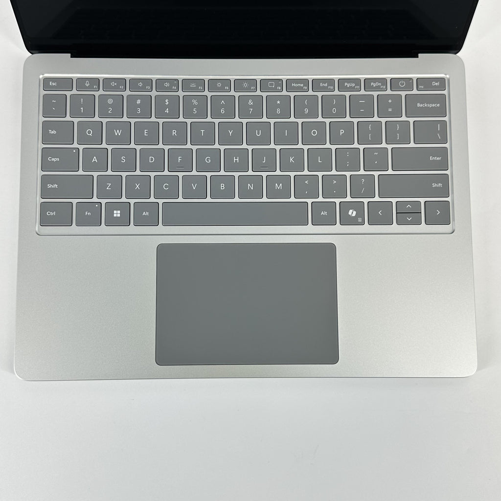 Microsoft Surface Laptop 7 13.8 Platinum WiFi 2.2 GHz Intel Core Ultra 7 Series 2 32GB RAM 512GB Solid State Drive