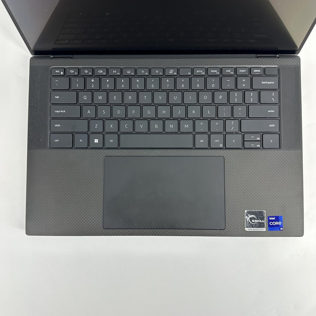Dell XPS 15 9530 Silver 2.6 GHz Intel Core i9 13th Gen. 32GB RAM 1TB Solid State Drive NVIDIA GeForce RTX 4060 8 GB