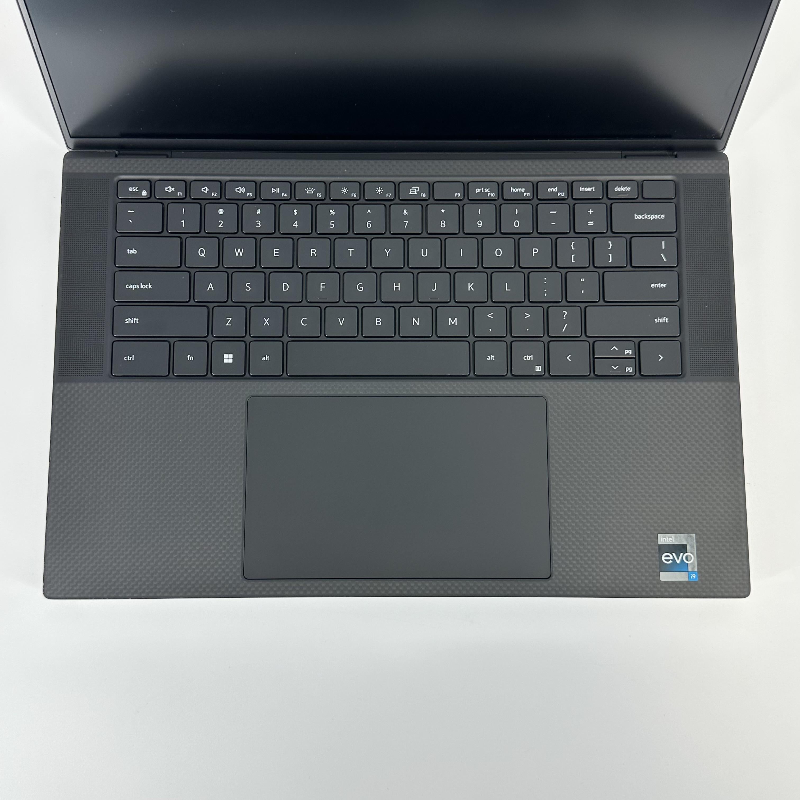 Dell XPS 15 9530 Silver 2.6 GHz Intel Core i9 13th Gen. 64GB RAM 512GB Solid State Drive NVIDIA GeForce RTX 4060 8 GB
