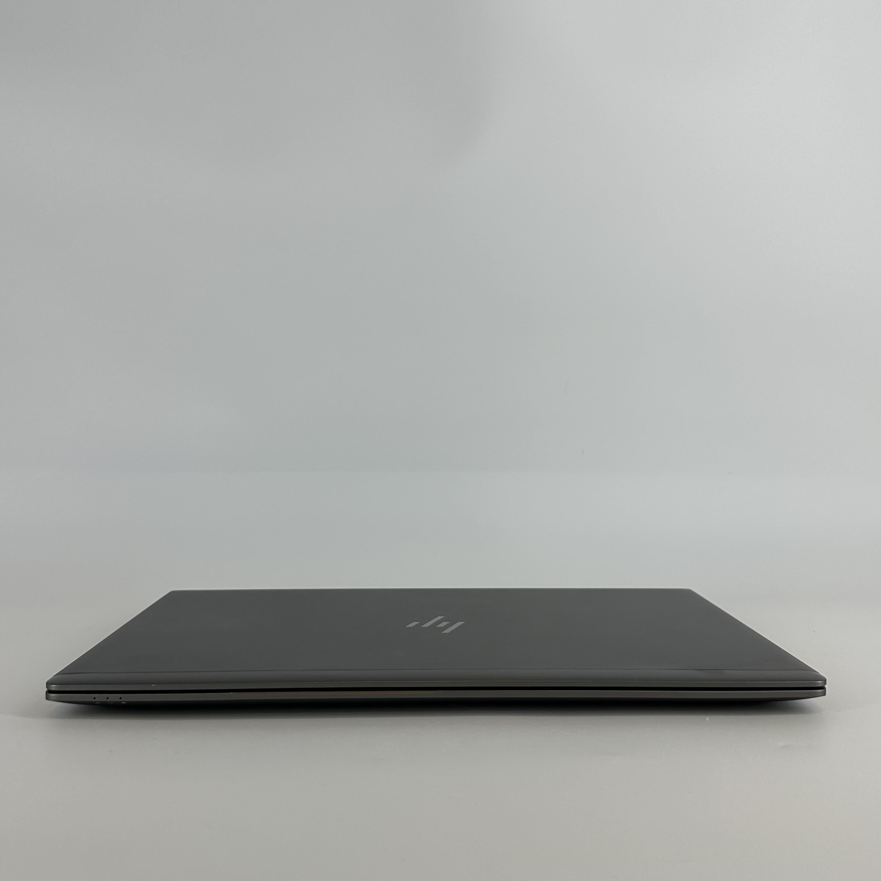 HP ZBook 15u G6 Gray 1.9 GHz Intel Core i7 8th Gen. 16GB RAM 256GB Solid State Drive