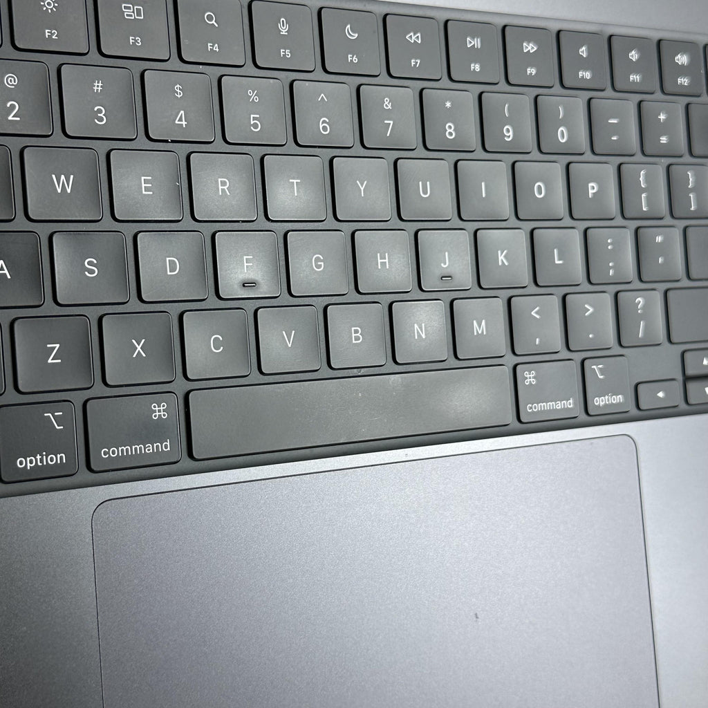 Apple MacBook Pro 16 2024 Space Black M4 Max 16-Core CPU 64GB Unified Memory 1TB Solid State Drive 40-Core GPU