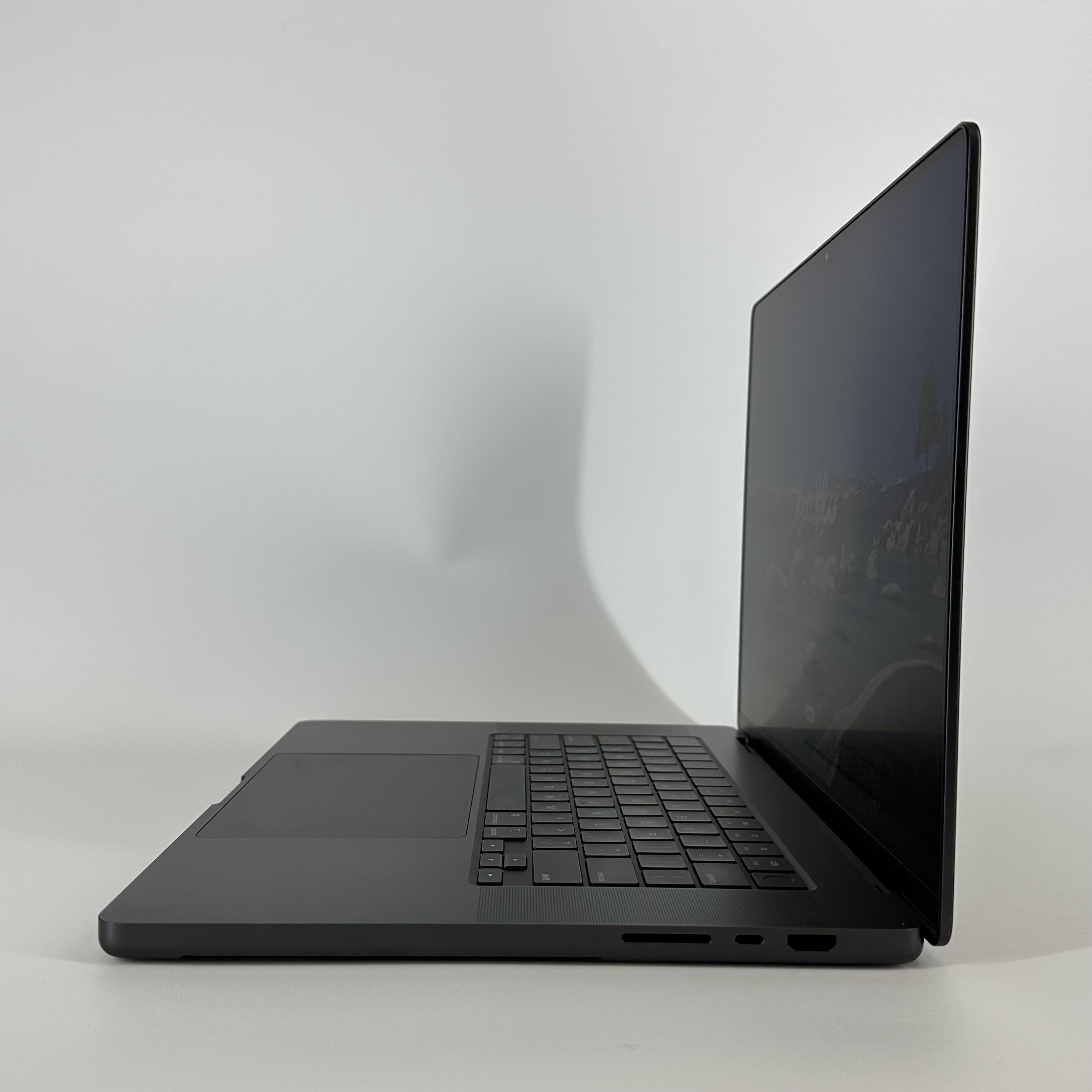 Apple MacBook Pro 16 2024 Space Black M4 Max 16-Core CPU 64GB Unified Memory 1TB Solid State Drive 40-Core GPU
