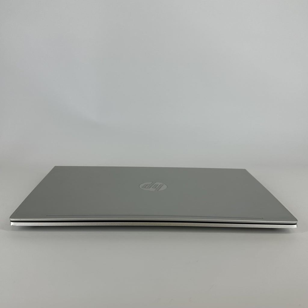 HP ProBook 450 G9 15.6 Silver 1.7 GHz Intel Core i7 12th Gen. 16GB RAM 512GB Solid State Drive