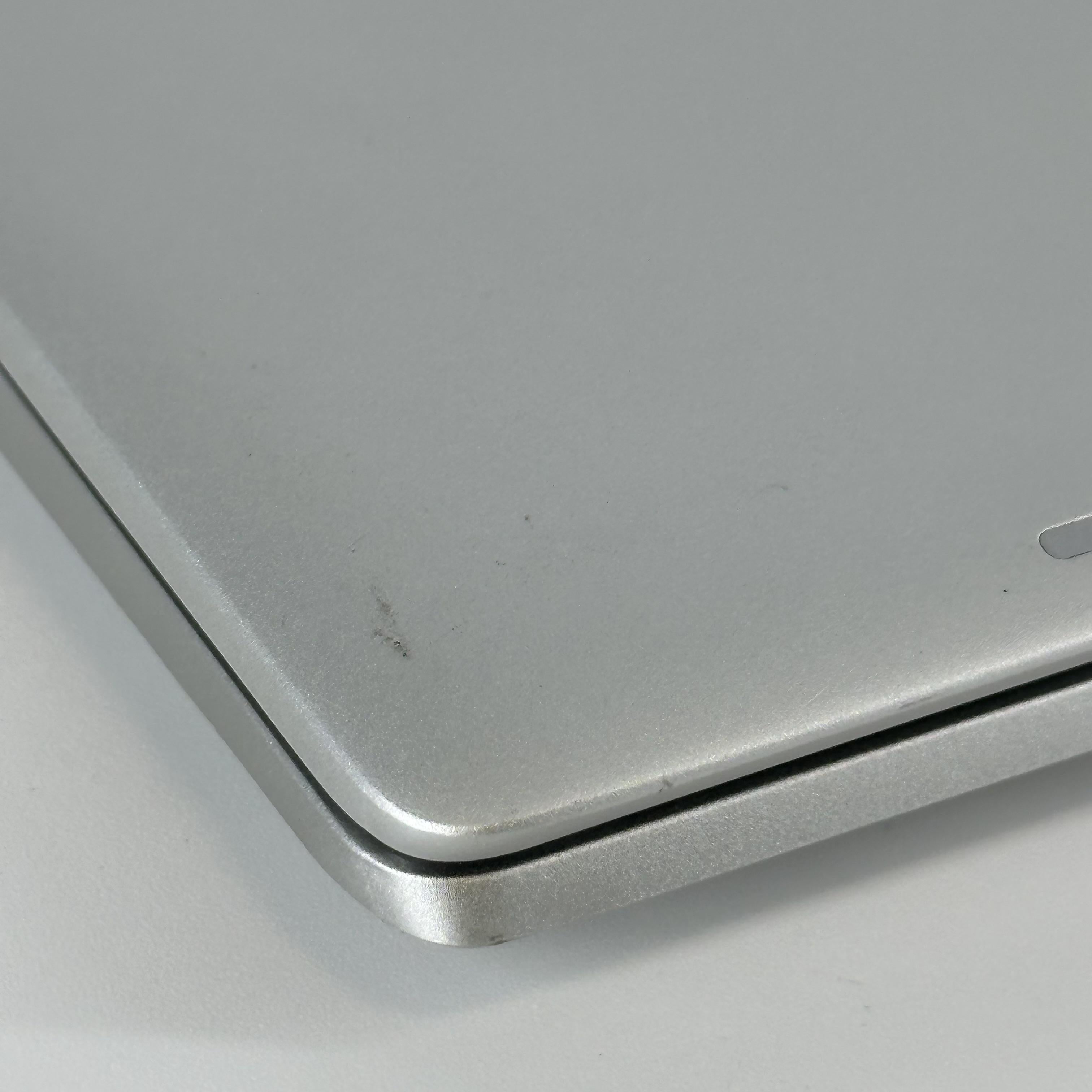 HP ProBook 450 G9 15.6 Silver 1.7 GHz Intel Core i7 12th Gen. 16GB RAM 512GB Solid State Drive
