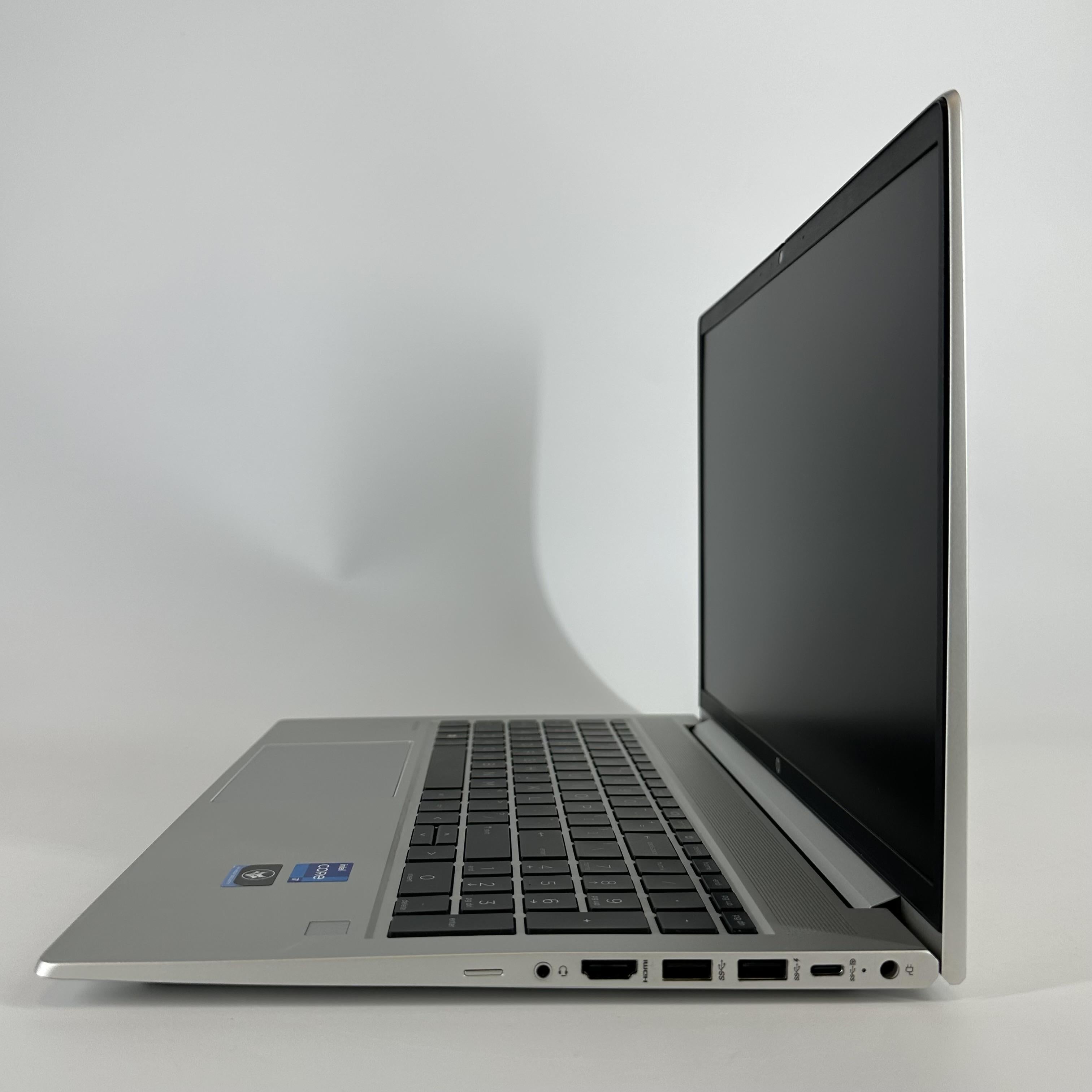 HP ProBook 450 G9 15.6 Silver 1.7 GHz Intel Core i7 12th Gen. 16GB RAM 512GB Solid State Drive