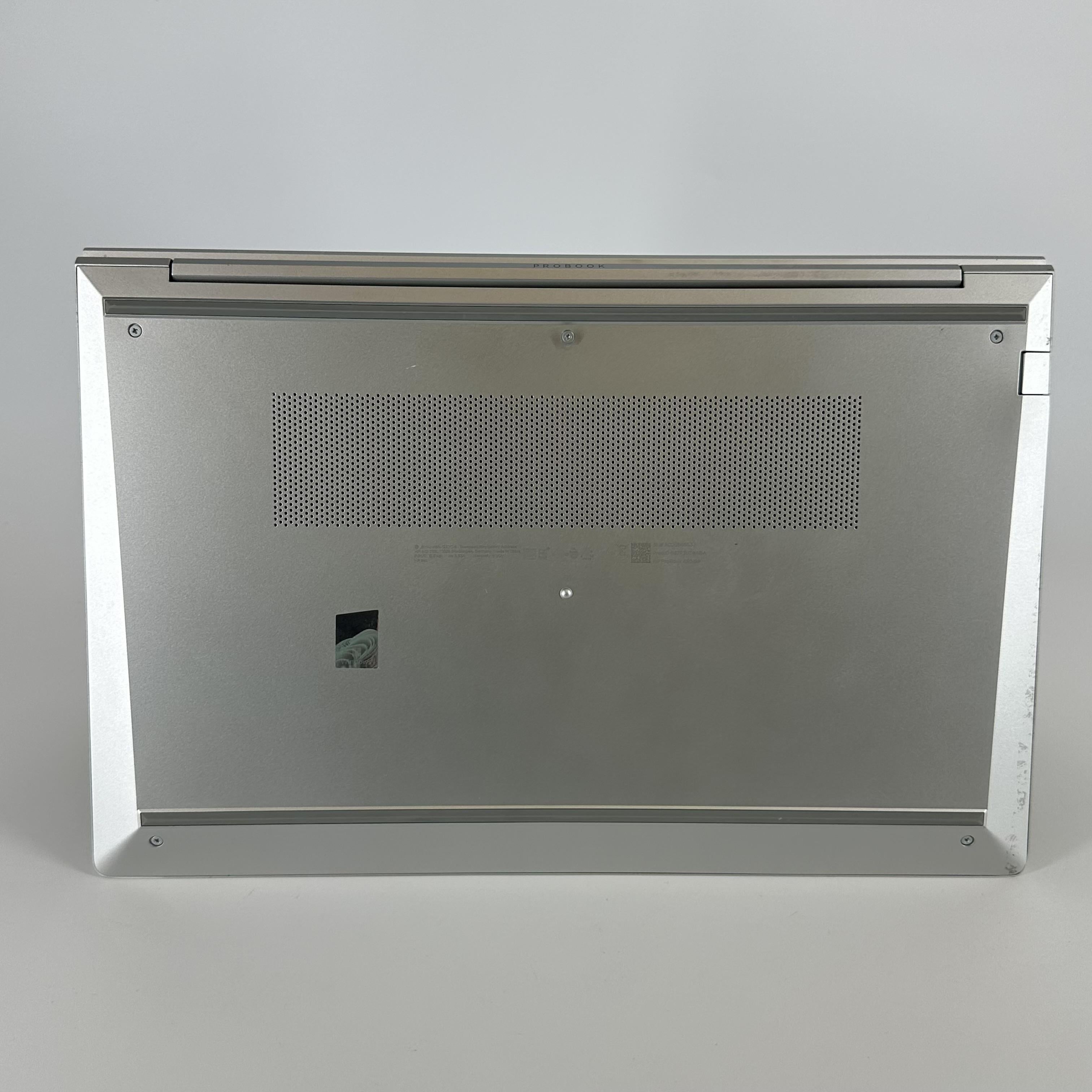 HP ProBook 450 G9 15.6 Silver 1.7 GHz Intel Core i7 12th Gen. 16GB RAM 512GB Solid State Drive