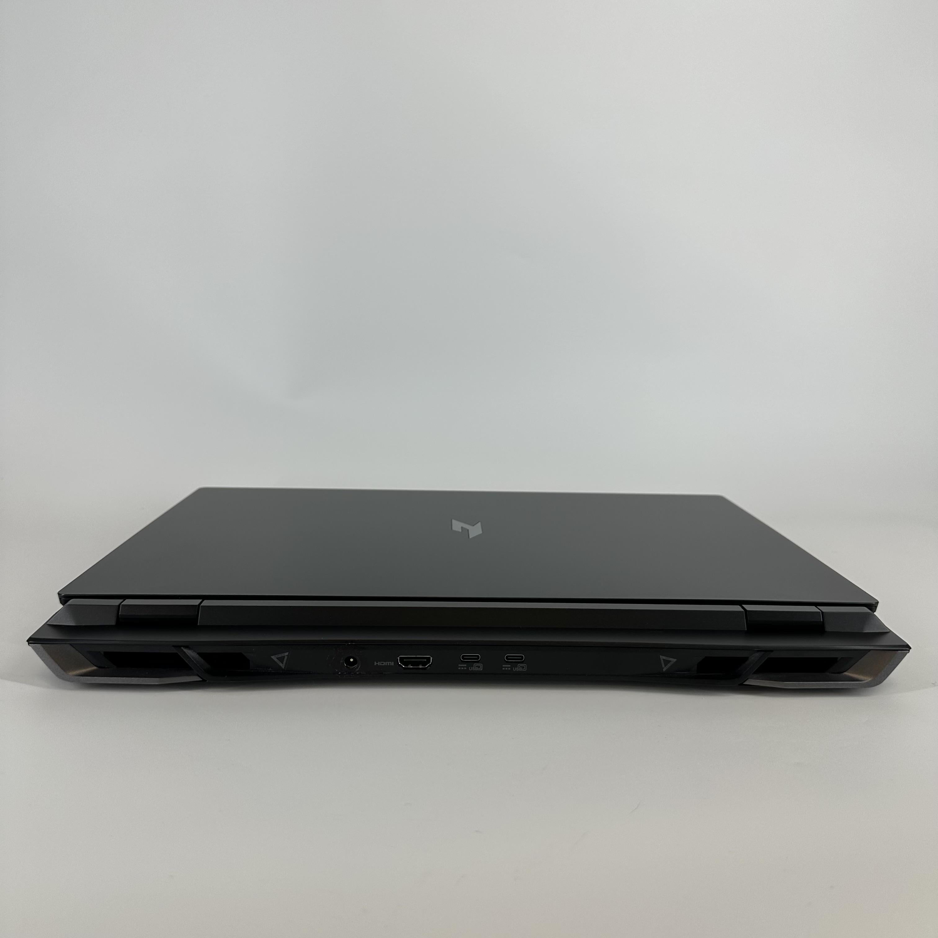 Acer Nitro 17 Black 3.8 GHz AMD Ryzen 7 8845HS 16GB RAM 1TB Solid State Drive NVIDIA GeForce RTX 4060 8 GB