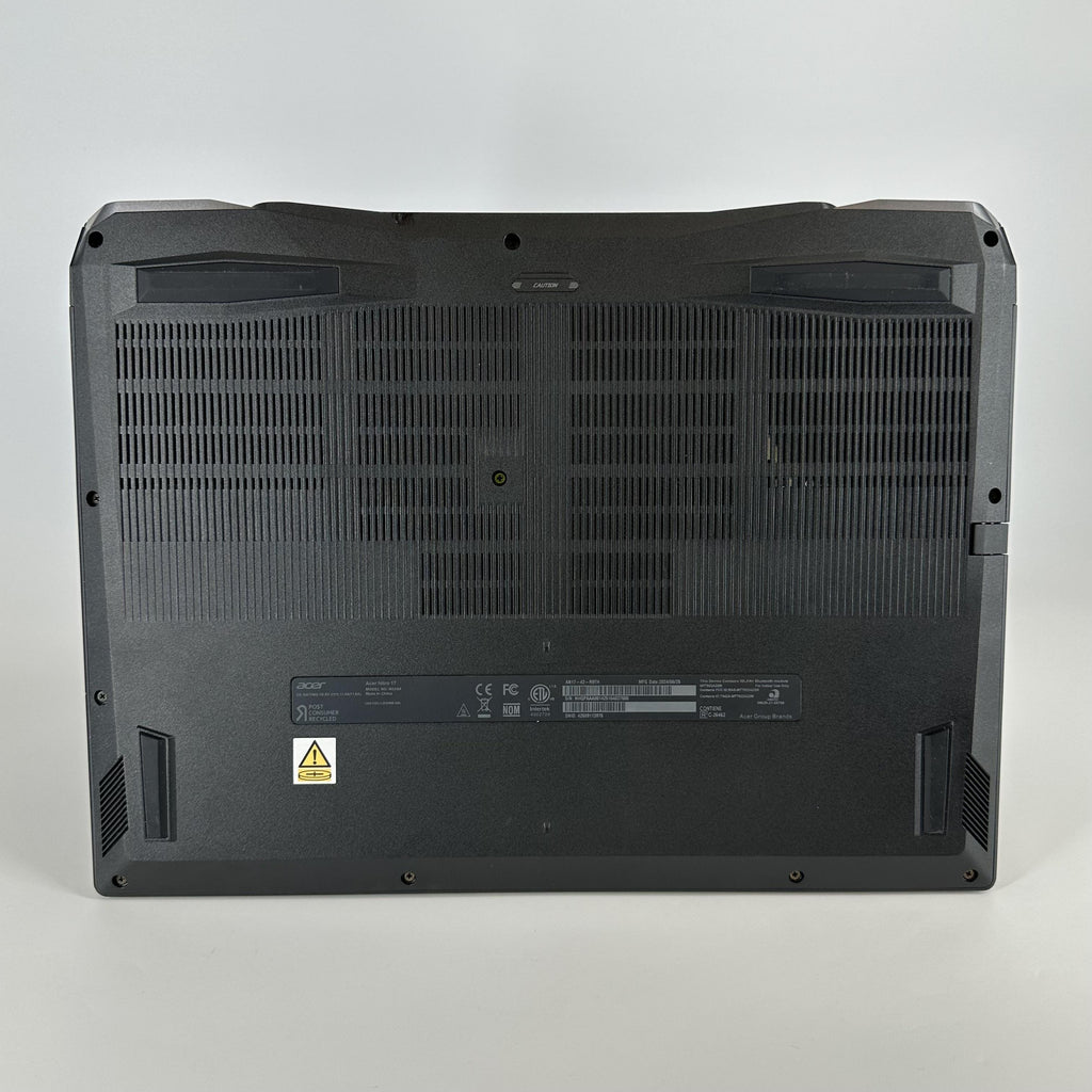 Acer Nitro 17 Black 3.8 GHz AMD Ryzen 7 8845HS 16GB RAM 1TB Solid State Drive NVIDIA GeForce RTX 4060 8 GB