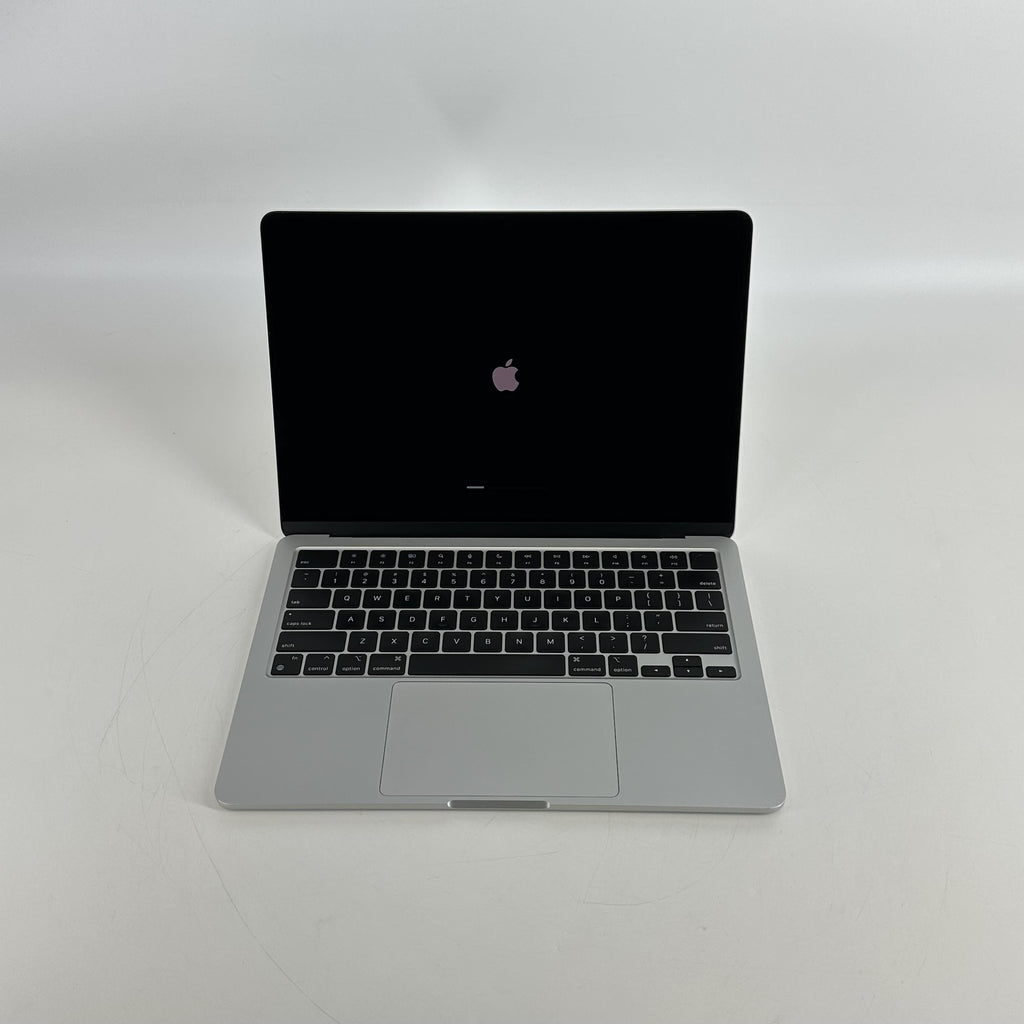 Apple MacBook Air 13 2022 Silver 3.49 GHz M2 8-Core CPU 8GB Unified Memory 256GB Solid State Drive 8-Core GPU