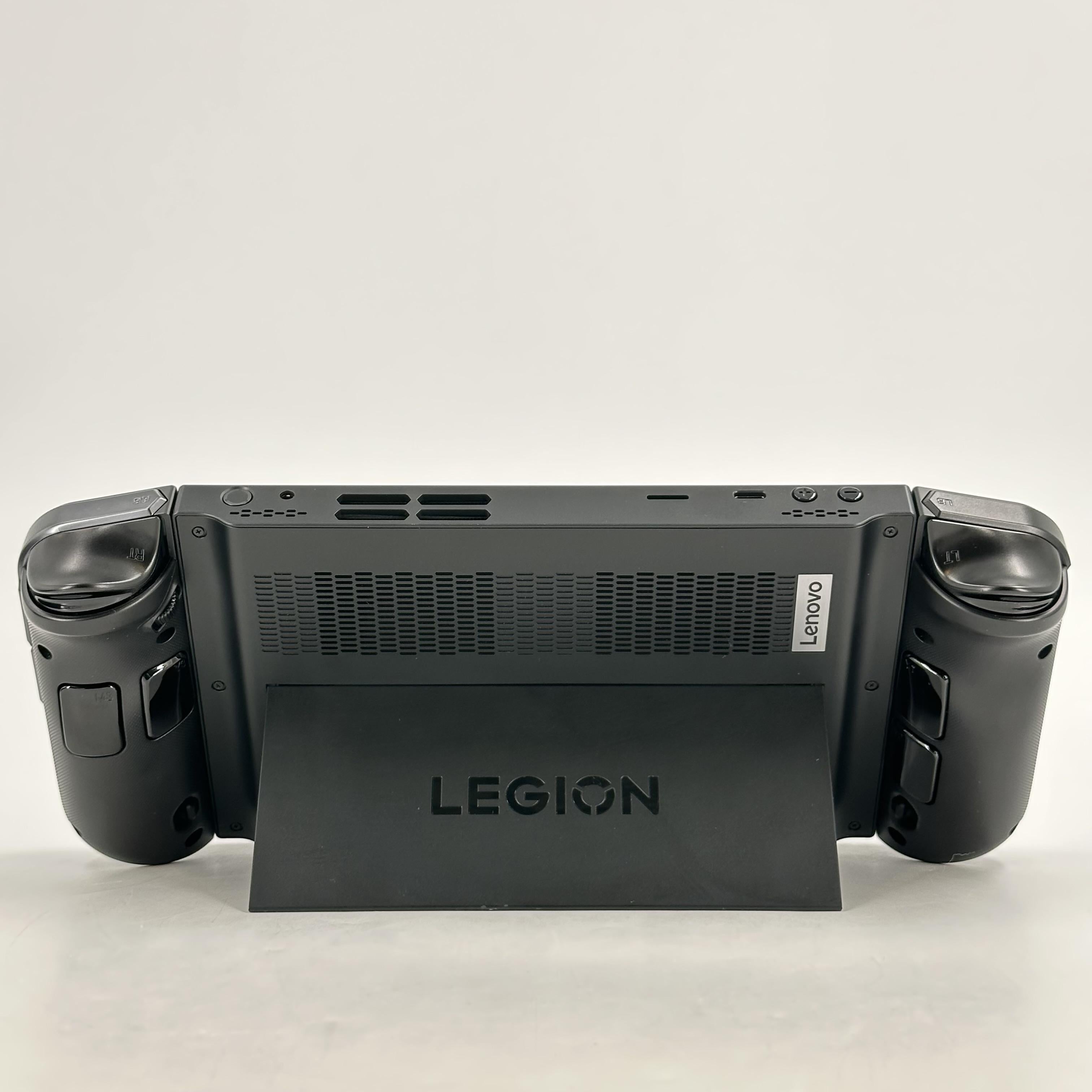 Lenovo Legion Go AMD Ryzen Z1 Extreme 16GB RAM 1TB Solid State Drive
