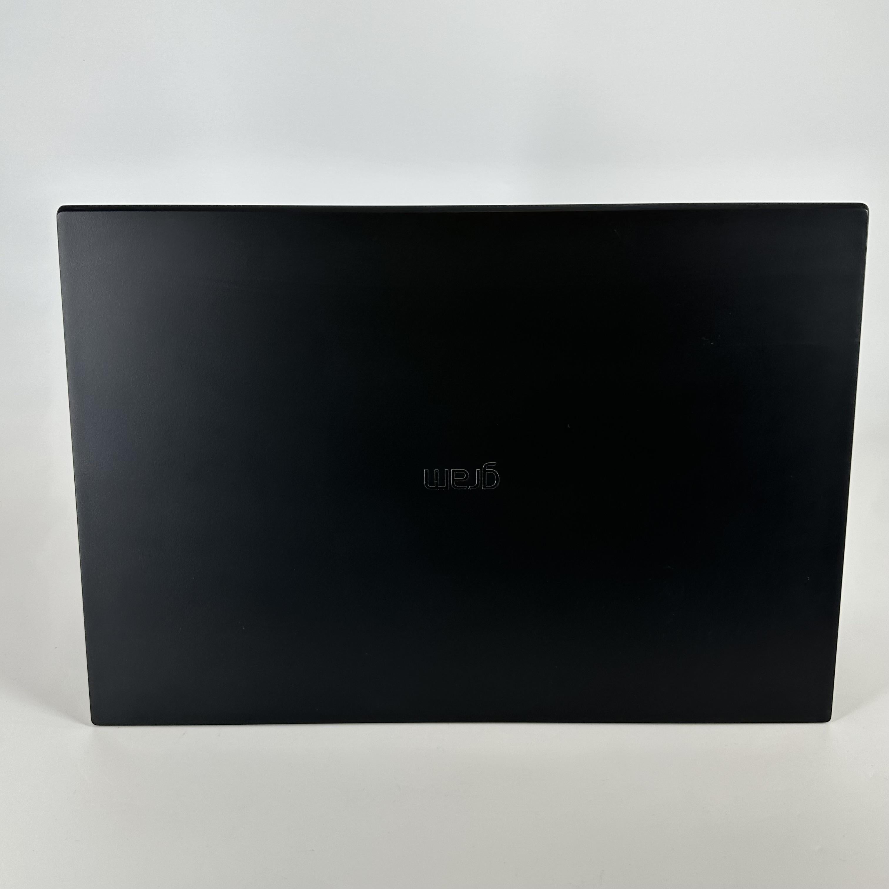 LG Gram Pro 17 Black 2.2 GHz Intel Core Ultra 7 Series 2 32GB RAM 1TB Solid State Drive 1TB Solid State Drive