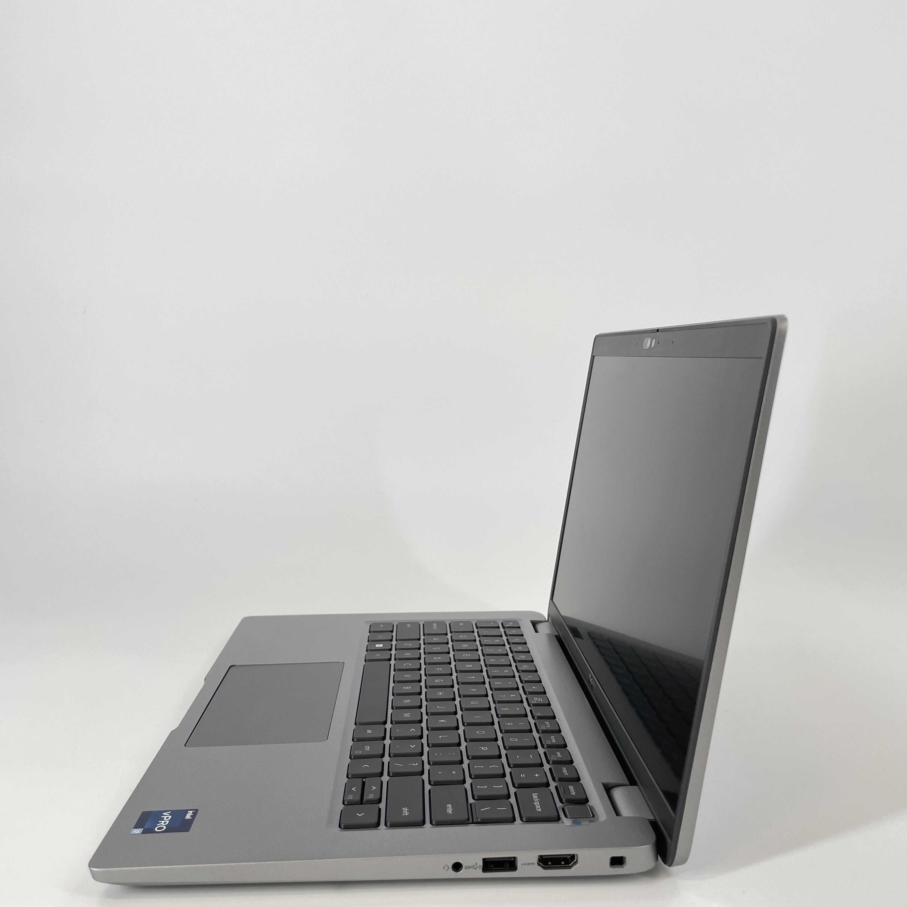 Dell Latitude 5440 14 Gray 1.8 GHz Intel Core i7 13th Gen. 16GB RAM 512GB Solid State Drive