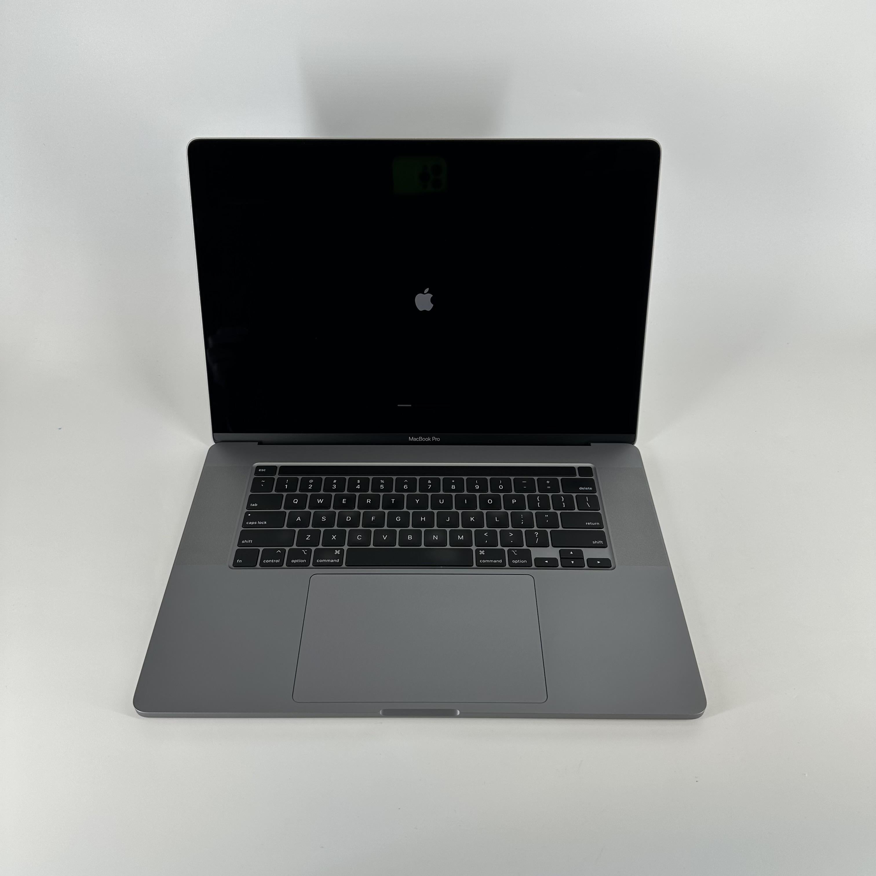 Apple MacBook Pro 16 Touch Bar 2019 Space Gray 2.6 GHz Intel Core i7 9th Gen. 32GB RAM 512GB Solid State Drive AMD Radeon Pro 5500M 4 GB