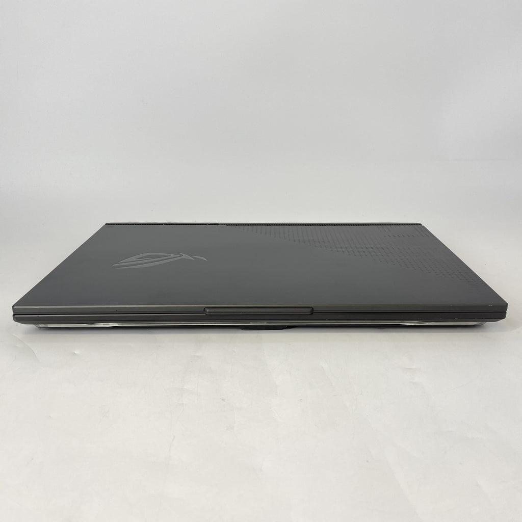 Asus ROG Strix G17 G713 17.3 Gray 2.4 GHz AMD Ryzen 9 7940HX 32GB RAM 2TB Solid State Drive NVIDIA GeForce RTX 4070 8 GB