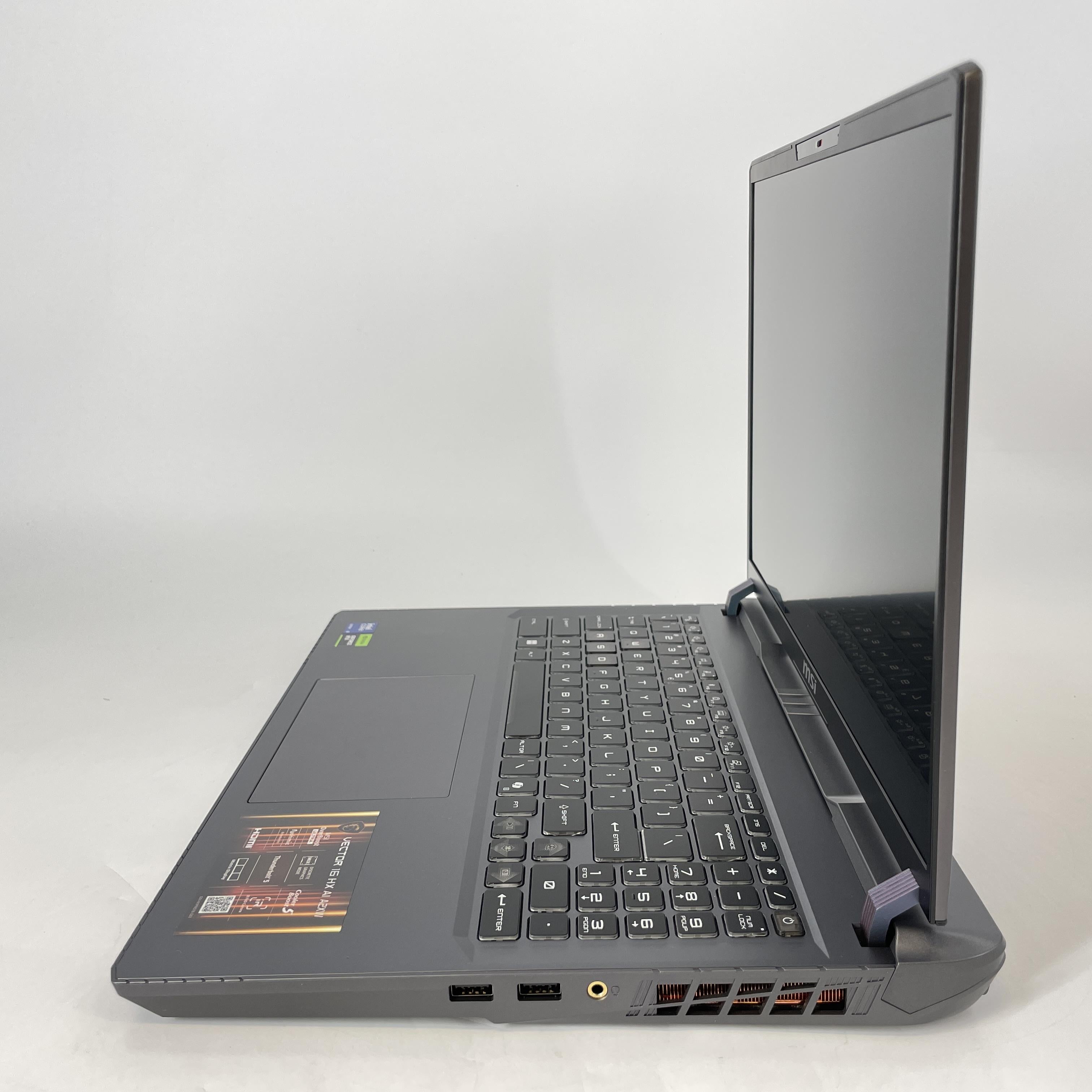 MSI Vector 16 HX AI 16 Black 2.7 GHz Intel Core Ultra 9 Series 2 32GB RAM 1TB Solid State Drive NVIDIA GeForce RTX 5070 8 GB