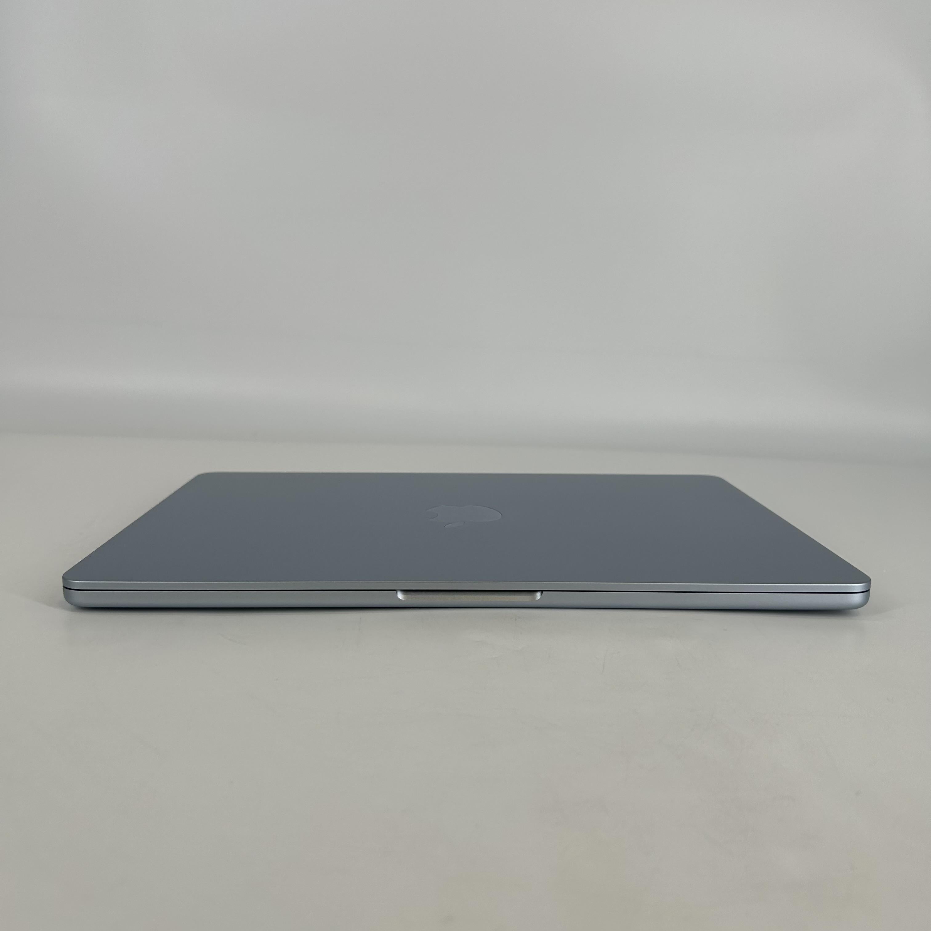 Apple MacBook Air 13 2025 Light Blue M4 10-Core CPU 16GB Unified Memory 256GB Solid State Drive 8-Core GPU