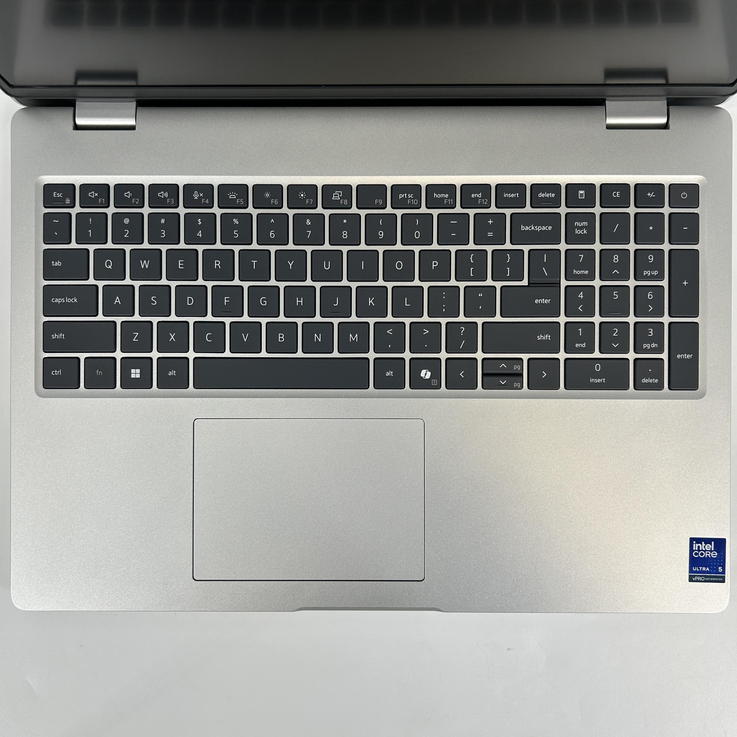 Dell Pro 16 PC16250 Platinum Silver 2.0 GHz Intel Core Ultra 5 Series 2 16GB RAM 256GB Solid State Drive