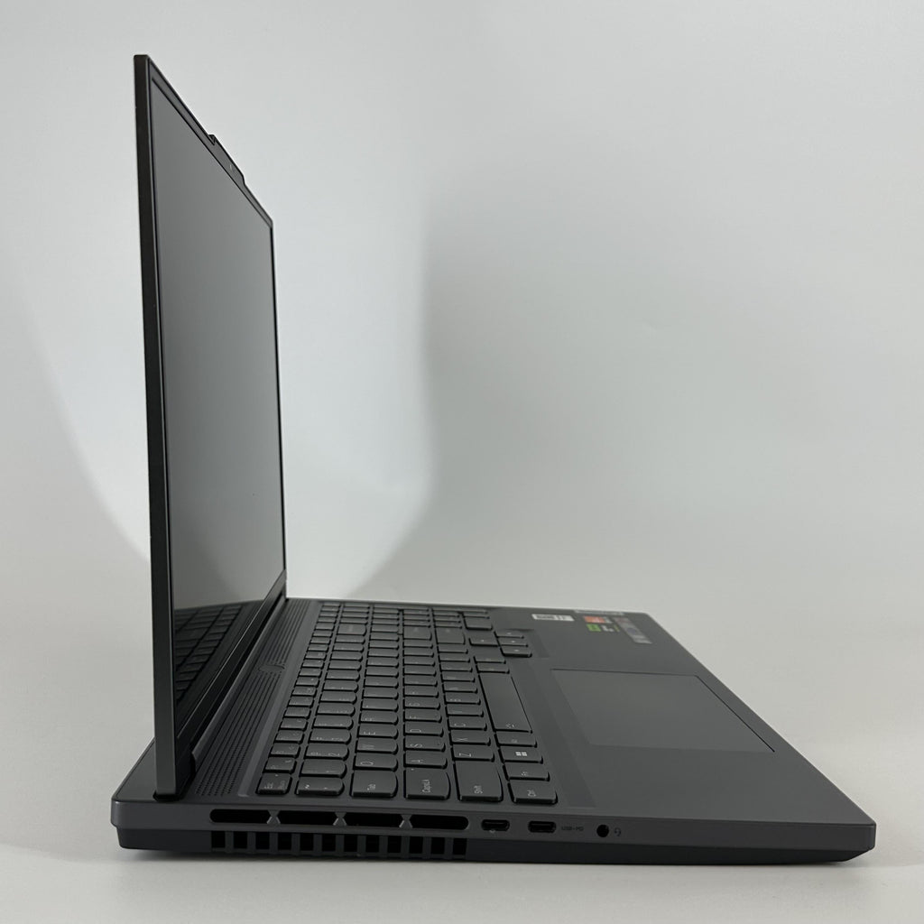 Lenovo Legion Slim 5 Gen 8 16 Gray 4.3 GHz AMD Ryzen 5 7640HS 16GB RAM 512GB Solid State Drive NVIDIA GeForce RTX 4060 8 GB