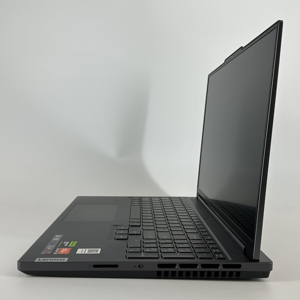 Lenovo Legion Slim 5 Gen 8 16 Gray 4.3 GHz AMD Ryzen 5 7640HS 16GB RAM 512GB Solid State Drive NVIDIA GeForce RTX 4060 8 GB