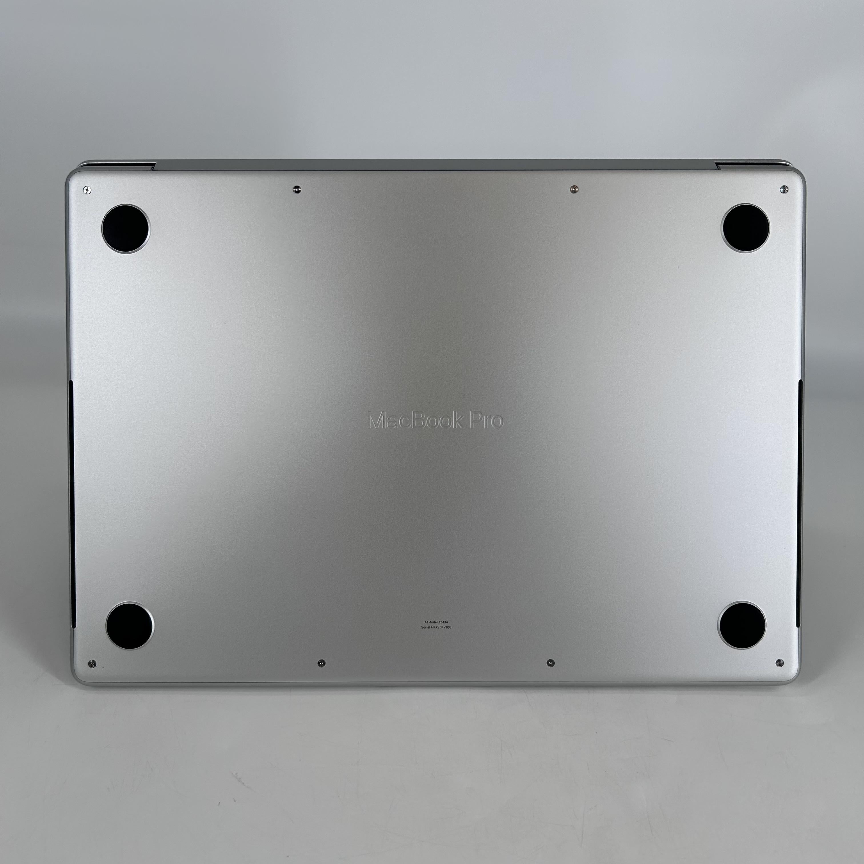 Apple MacBook Pro 14 2025 Silver M5 10-Core CPU 16GB Unified Memory 512GB Solid State Drive 10-Core GPU