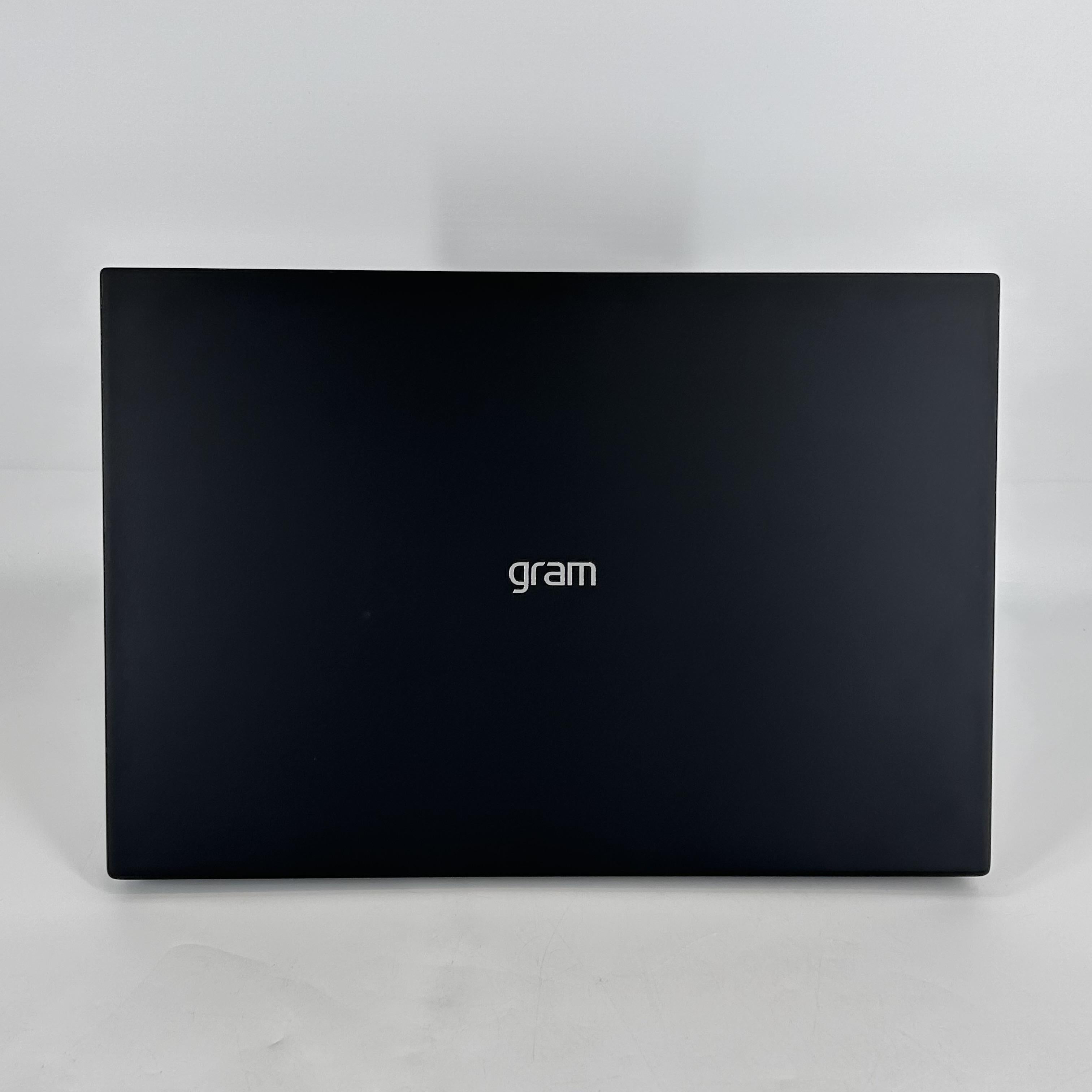 LG Gram 17 Black 3.8 GHz Intel Core Ultra 7 16GB RAM 1TB Solid State Drive