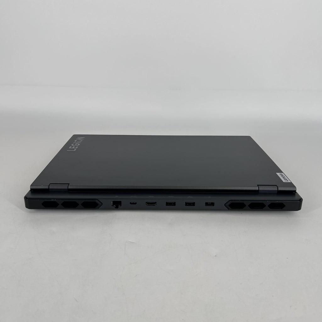 Lenovo Legion Pro 7i Gen 8 16 Black 2.2 GHz Intel Core i9 13th Gen. 32GB RAM 1TB Solid State Drive NVIDIA GeForce RTX 4080 12 GB