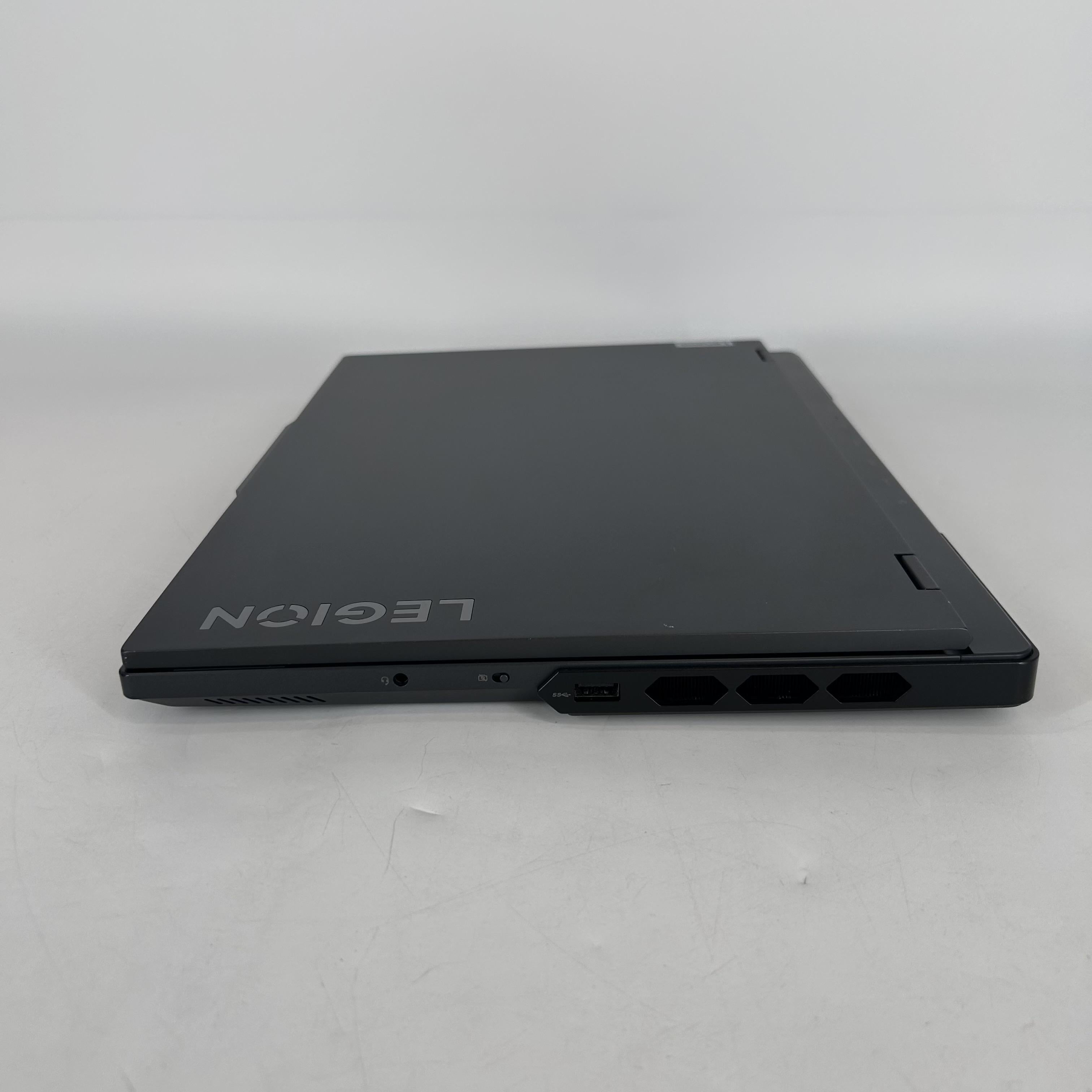 Lenovo Legion Pro 7i Gen 8 16 Black 2.2 GHz Intel Core i9 13th Gen. 32GB RAM 1TB Solid State Drive NVIDIA GeForce RTX 4080 12 GB